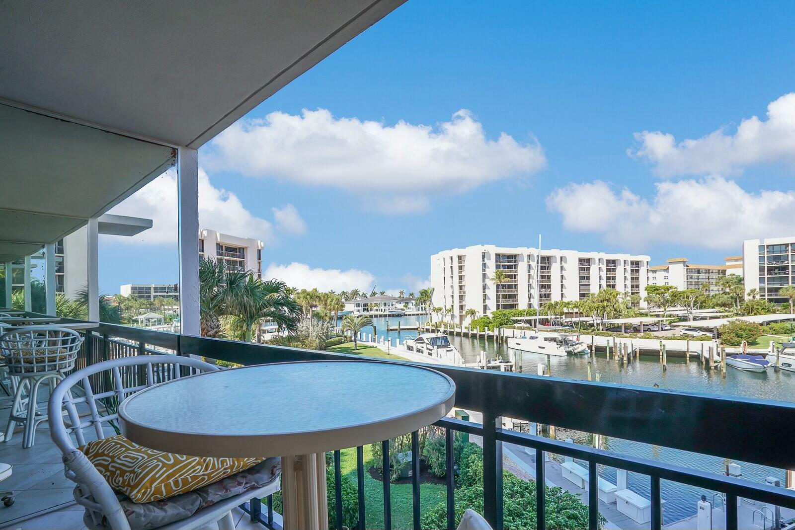 2687 N Ocean Boulevard 305-G
