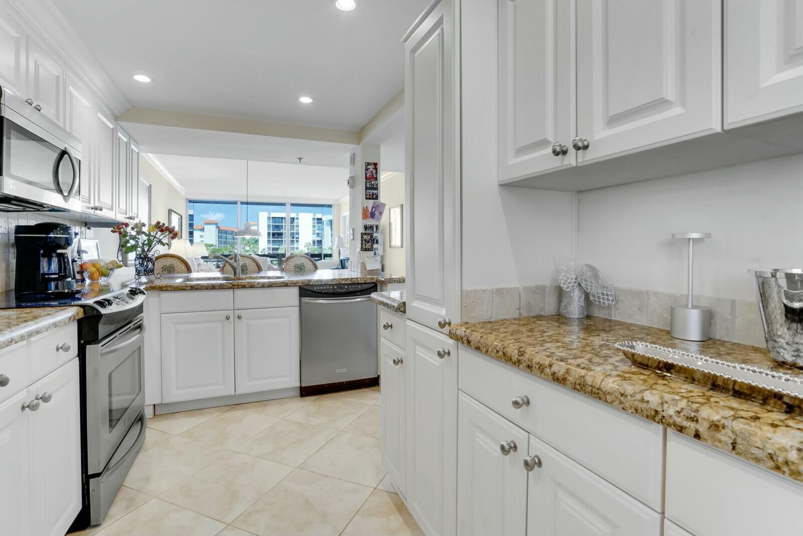 2687 N Ocean Boulevard 305-G