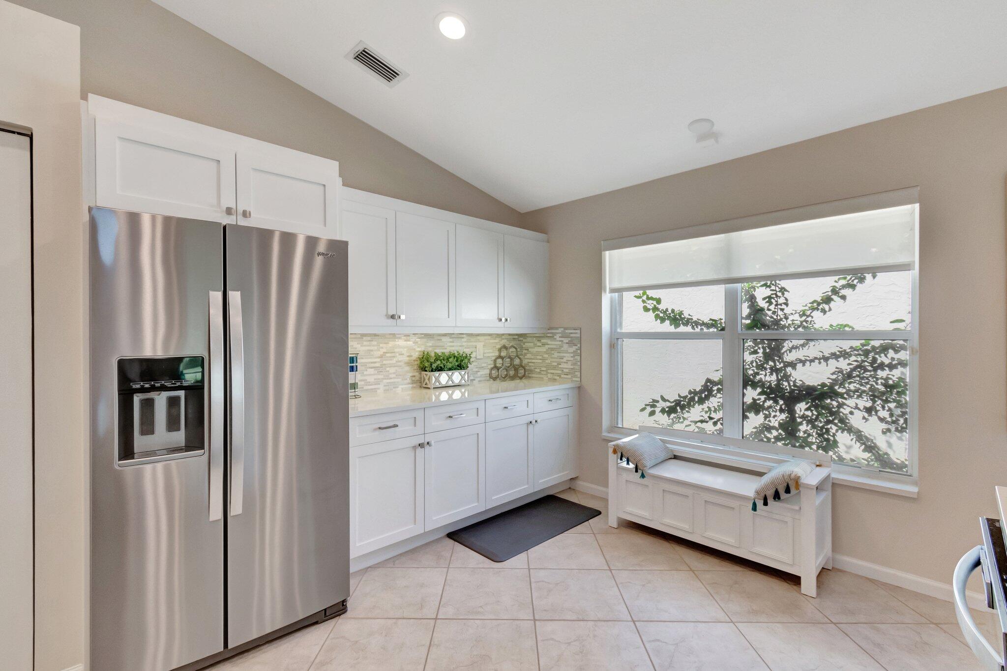 11944 Manzano Avenue