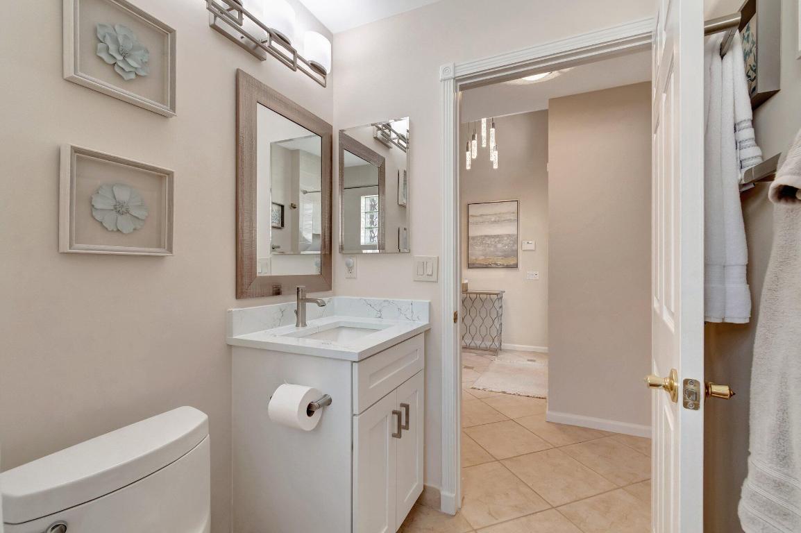 11944 Manzano Avenue