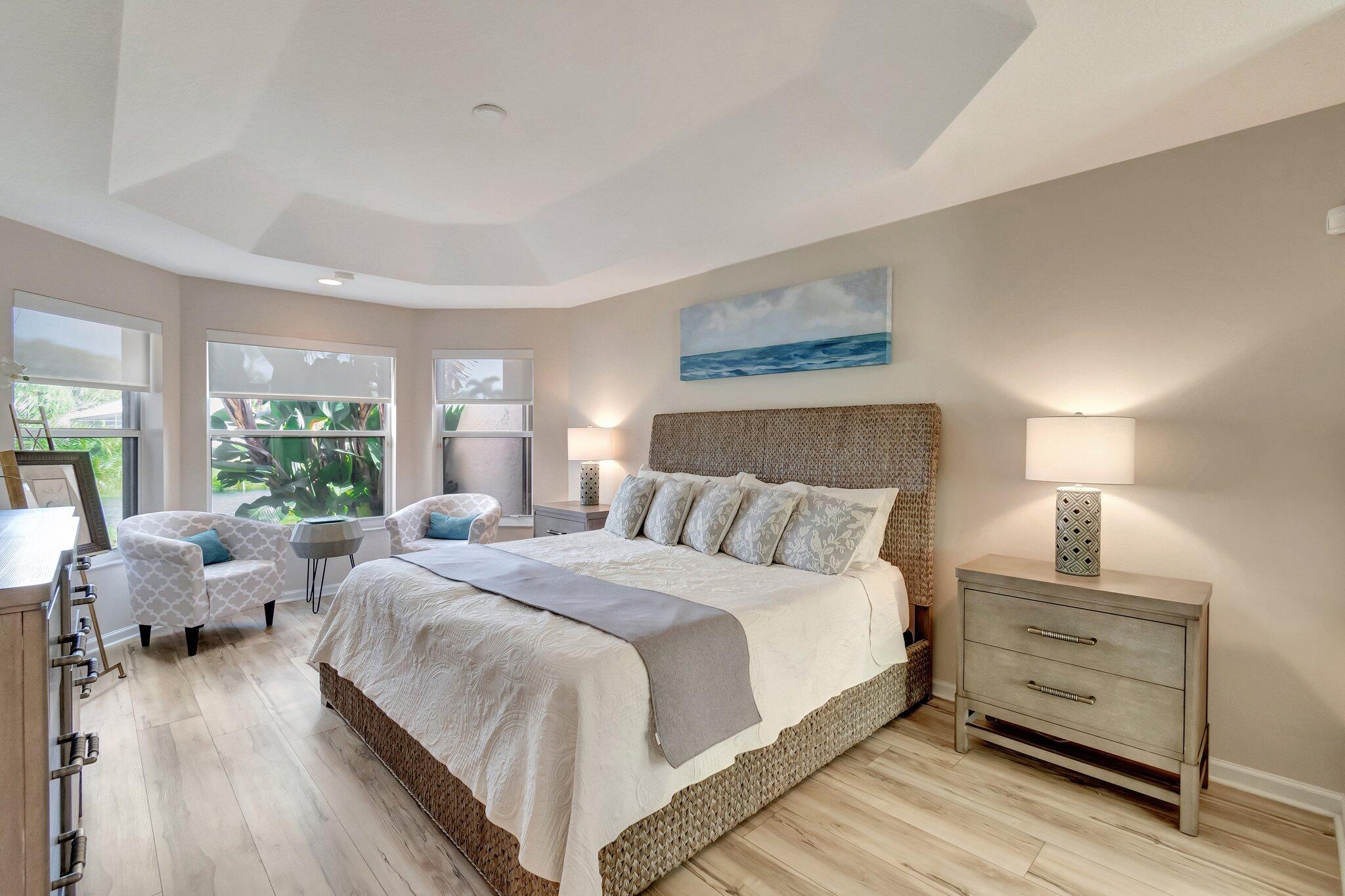 11944 Manzano Avenue