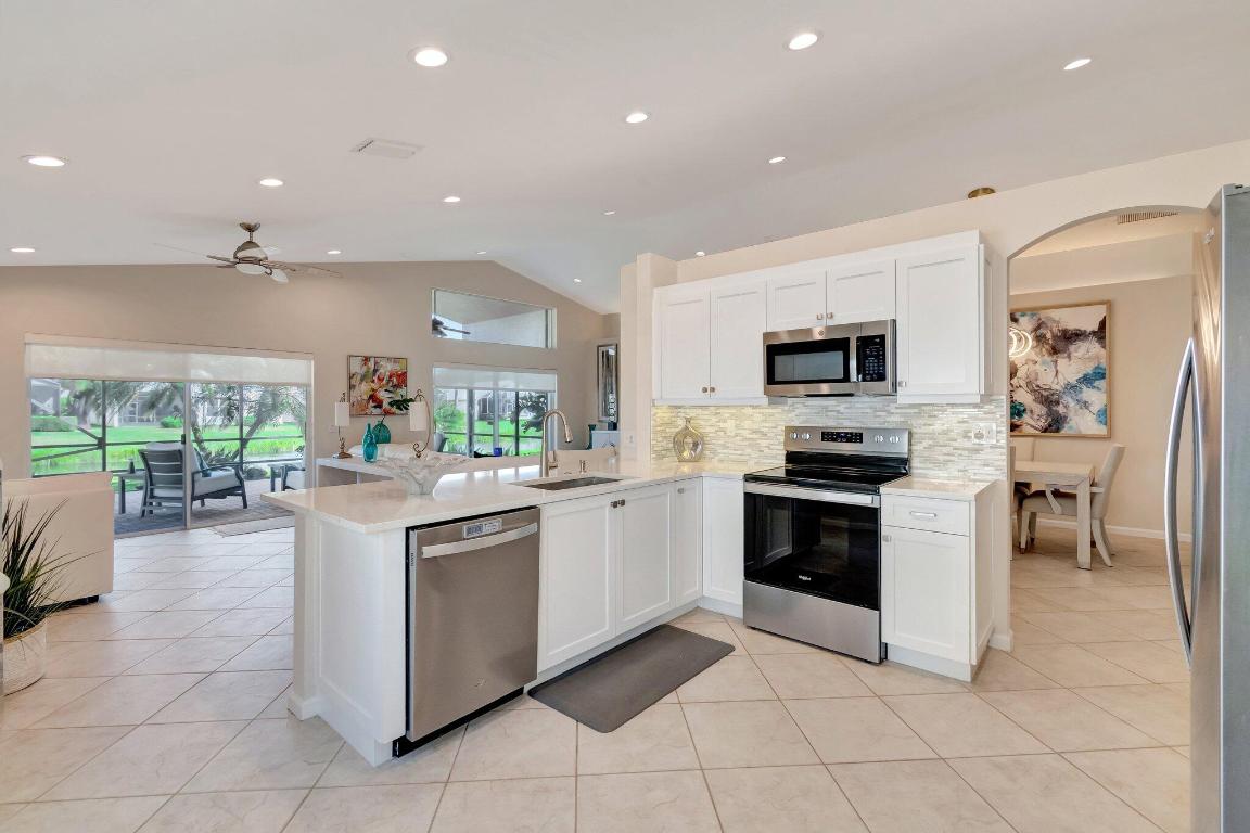 11944 Manzano Avenue