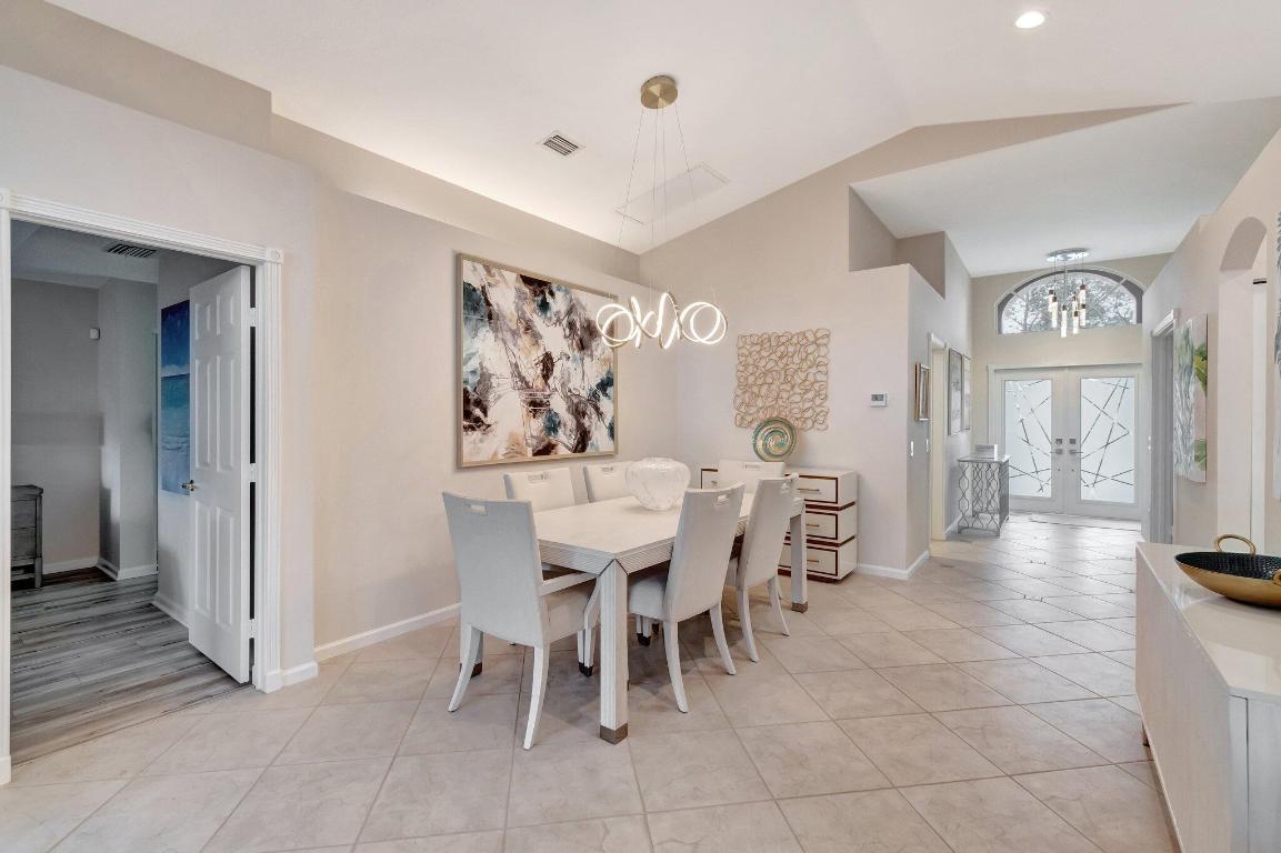 11944 Manzano Avenue