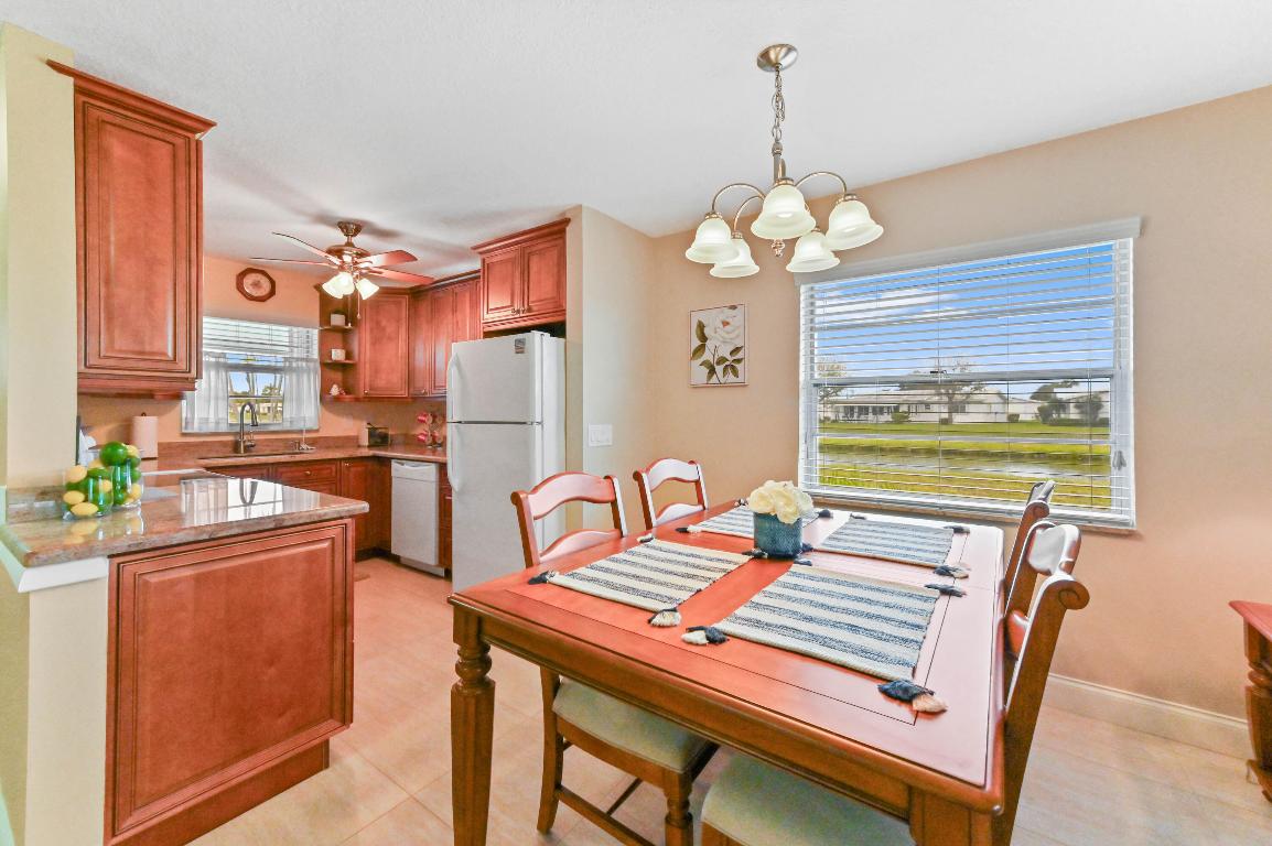 200 Leisure Lake Circle 106, Boynton Beach Unit: 106