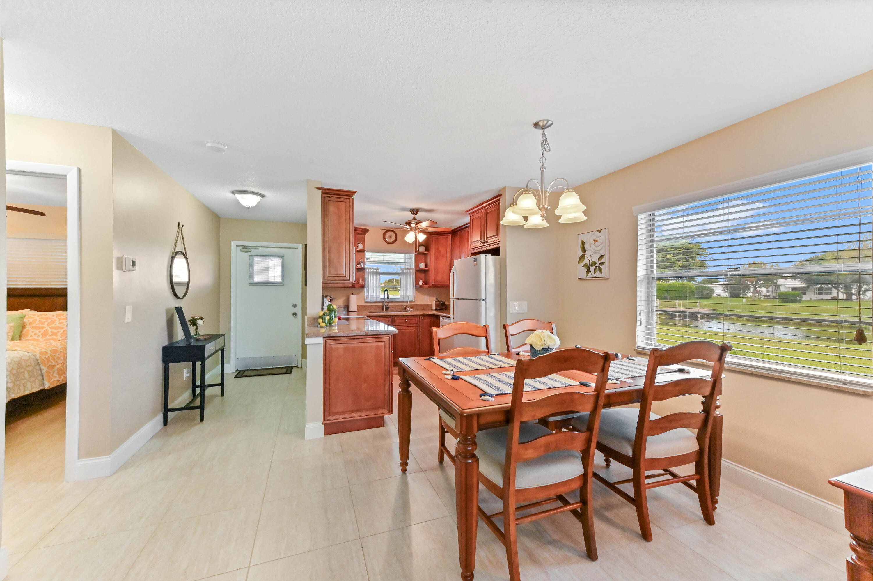 200 Leisure Lake Circle 106, Boynton Beach Unit: 106