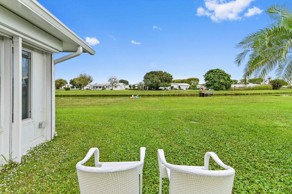 200 Leisure Lake Circle 106, Boynton Beach Unit: 106