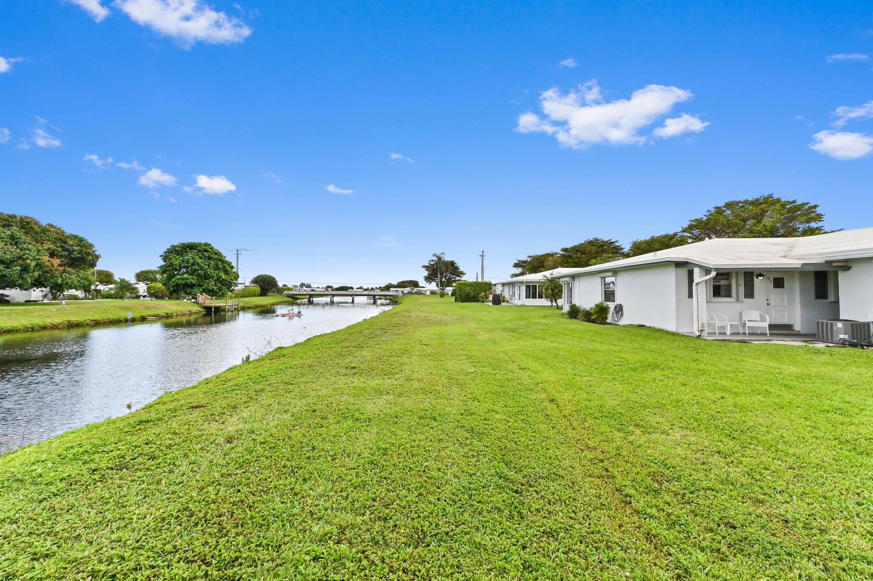 200 Leisure Lake Circle 106, Boynton Beach Unit: 106