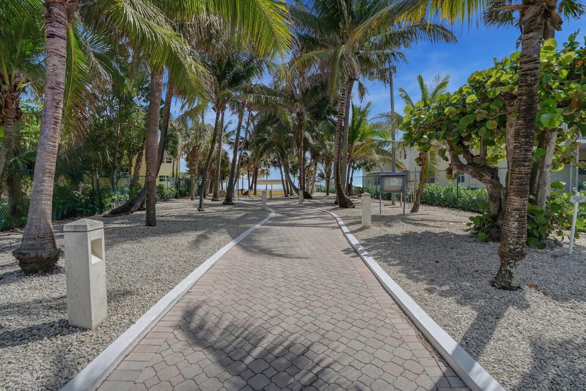 1391 S Ocean Boulevard 805