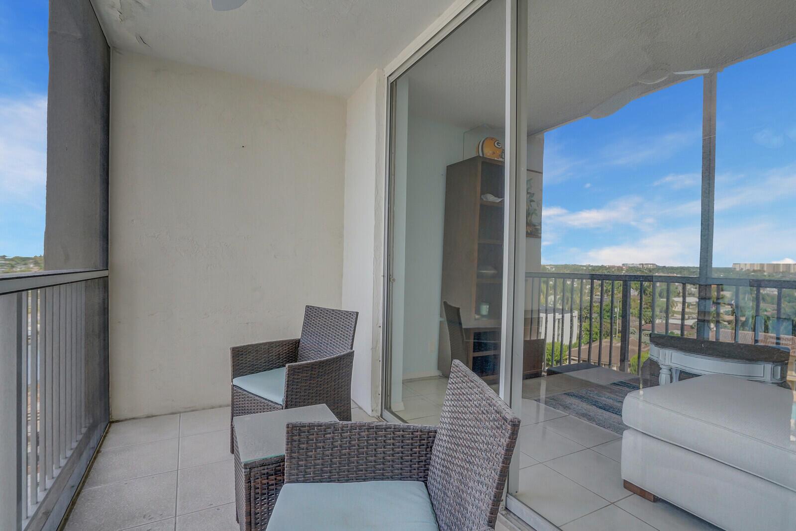 1391 S Ocean Boulevard 805