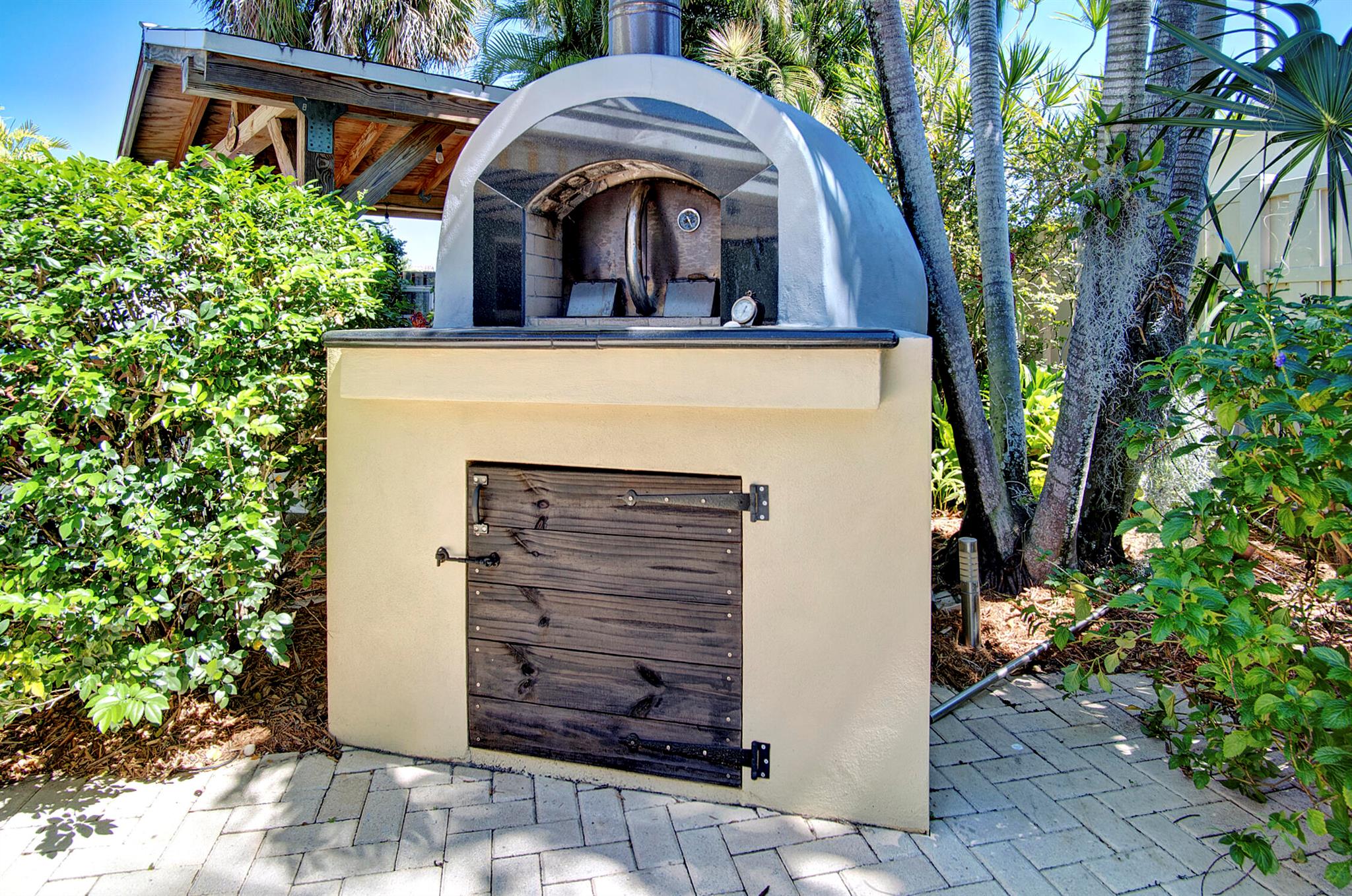 4928 Rabbit Hollow Drive