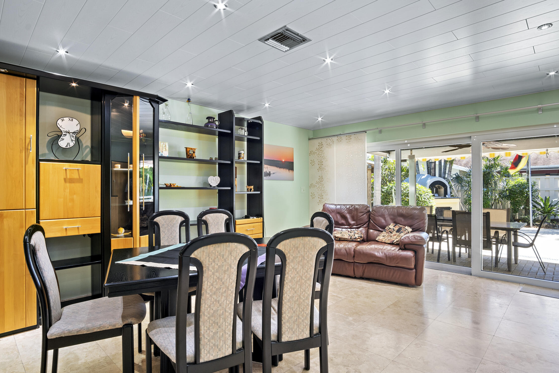 4928 Rabbit Hollow Drive