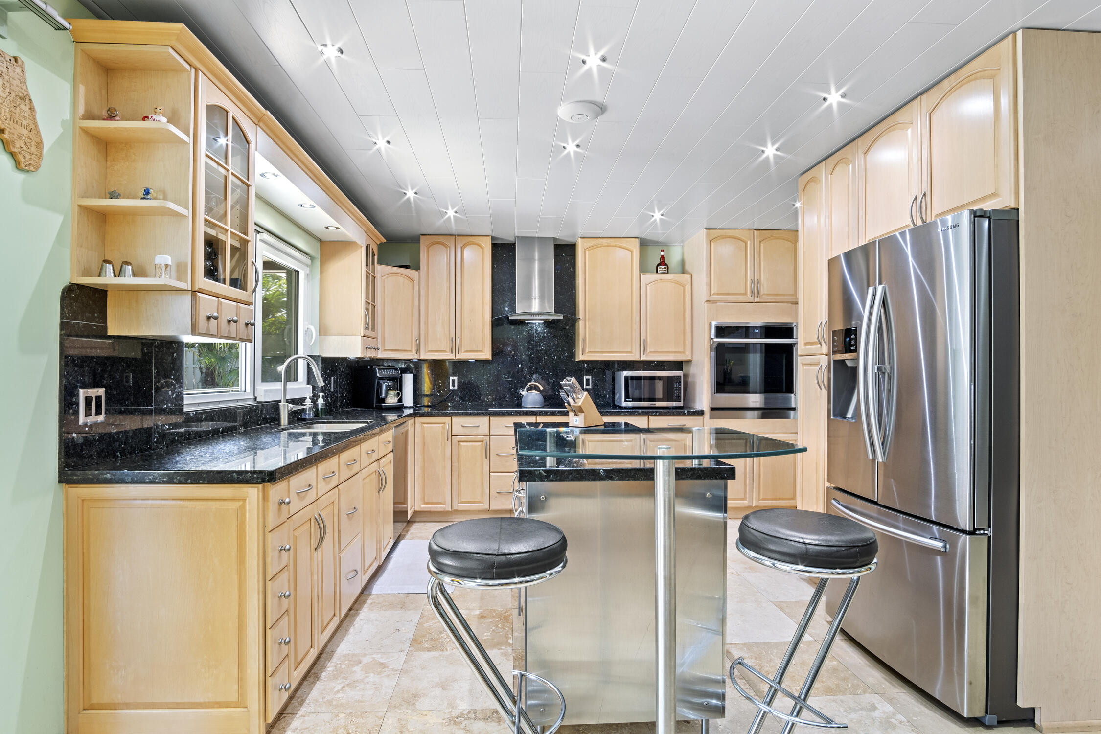 4928 Rabbit Hollow Drive