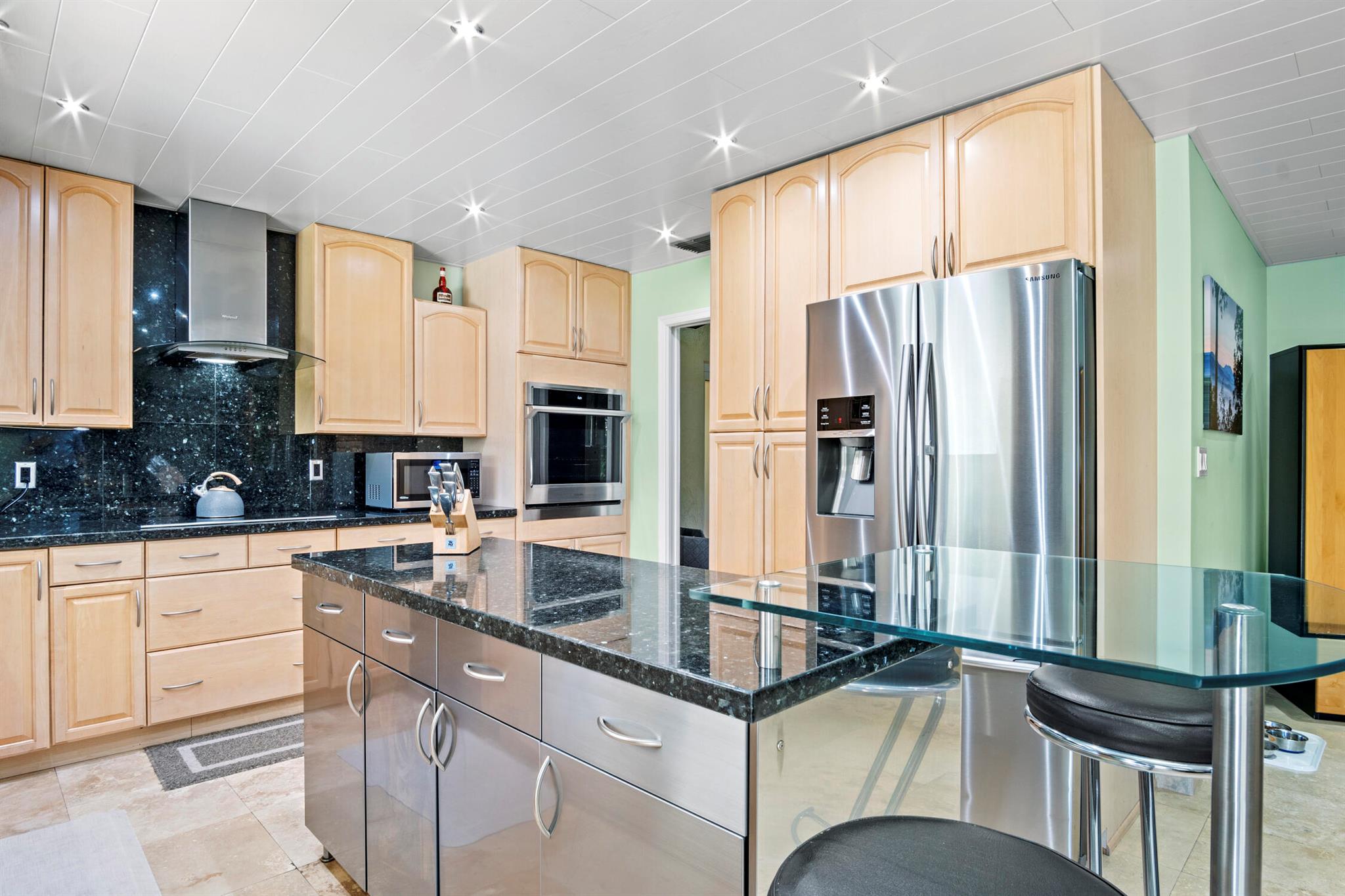 4928 Rabbit Hollow Drive