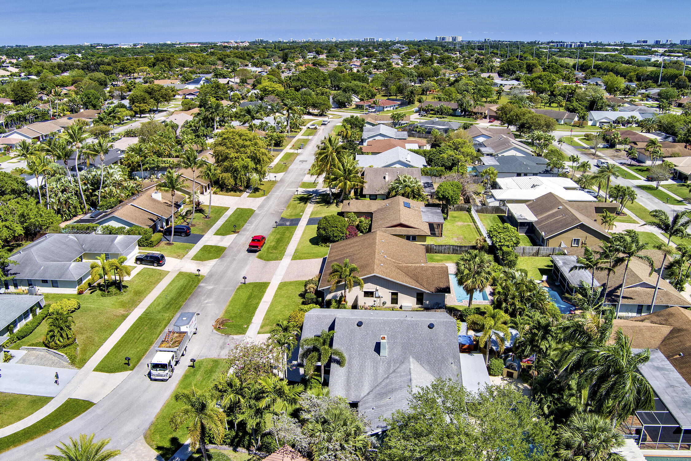 4928 Rabbit Hollow Drive