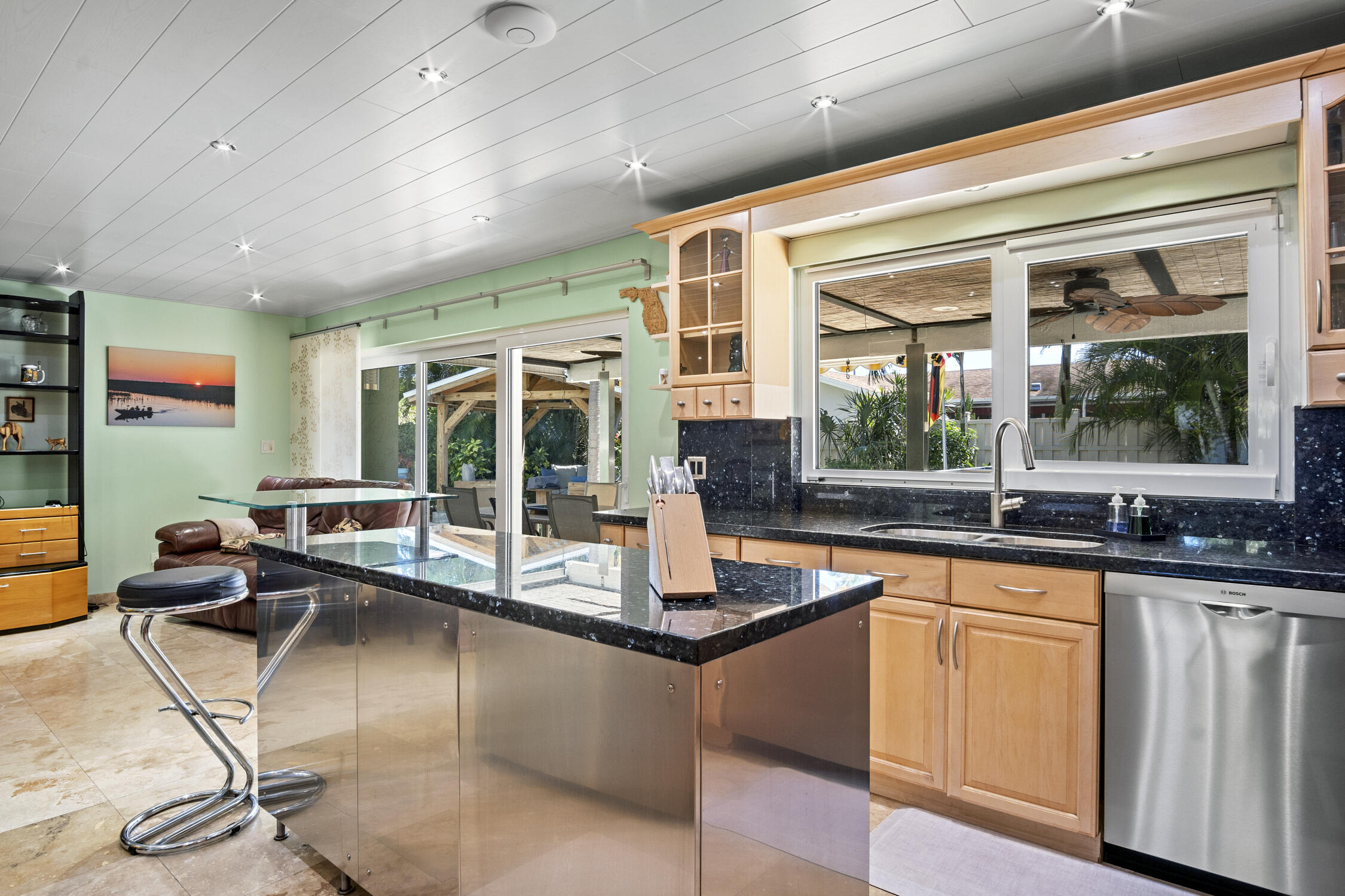 4928 Rabbit Hollow Drive