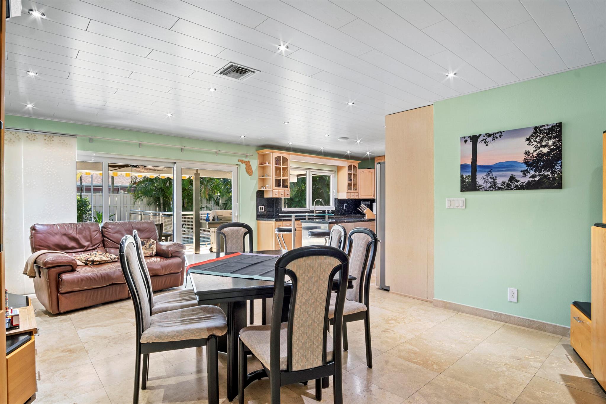 4928 Rabbit Hollow Drive