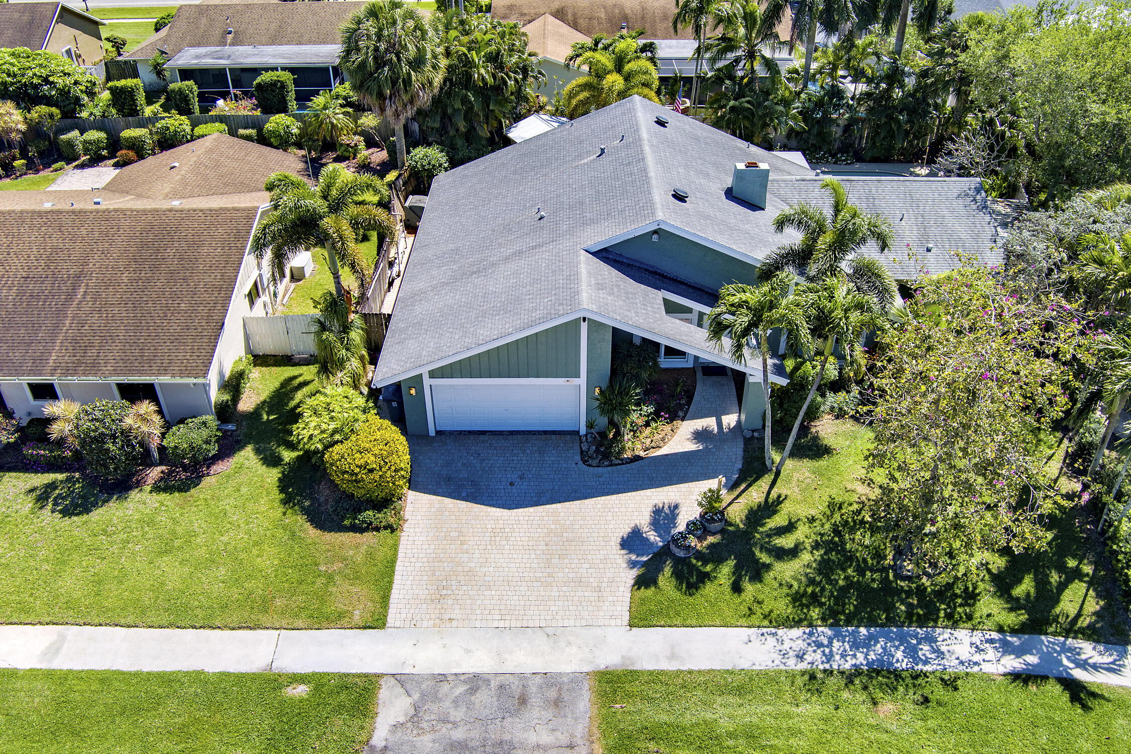 4928 Rabbit Hollow Drive