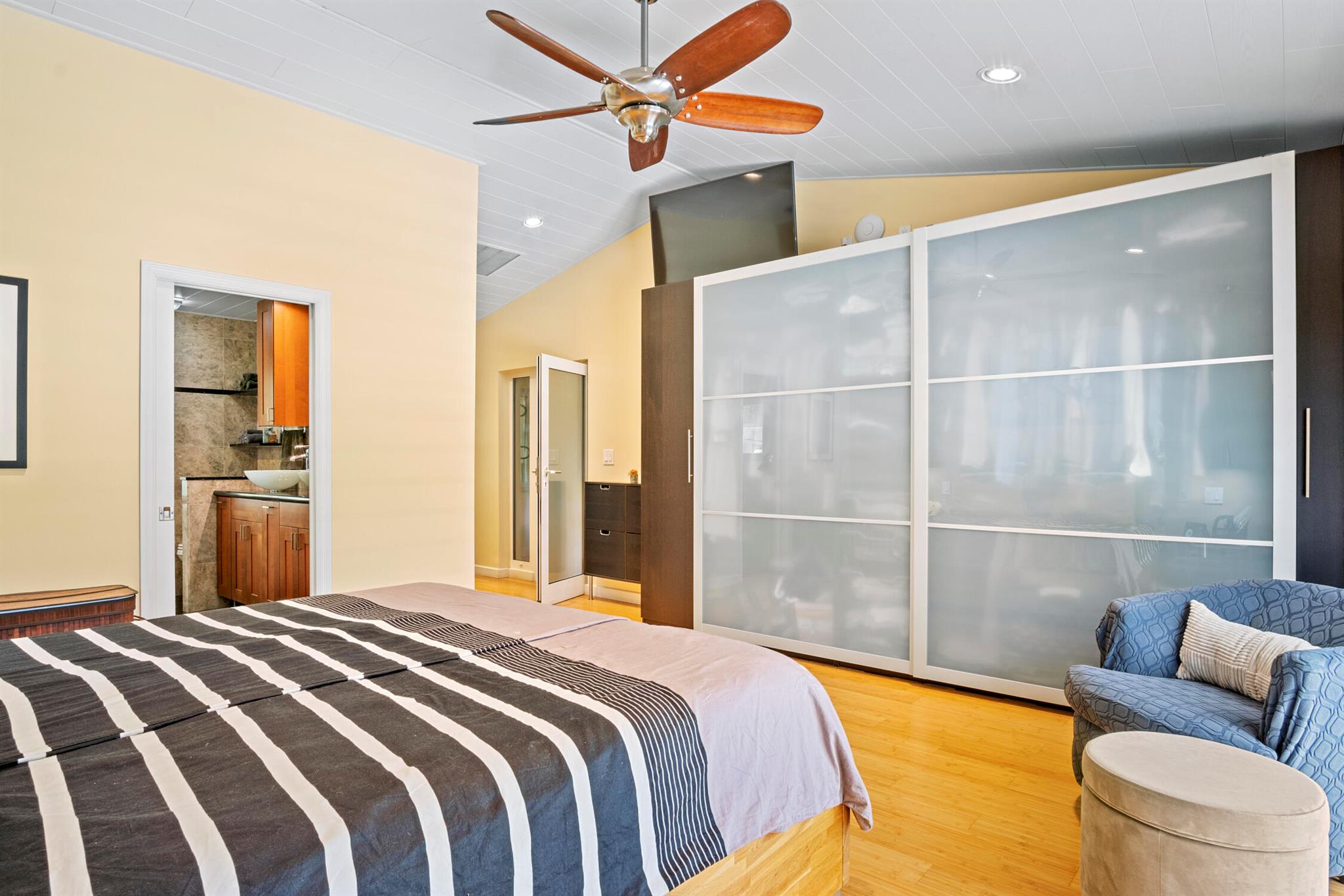 4928 Rabbit Hollow Drive