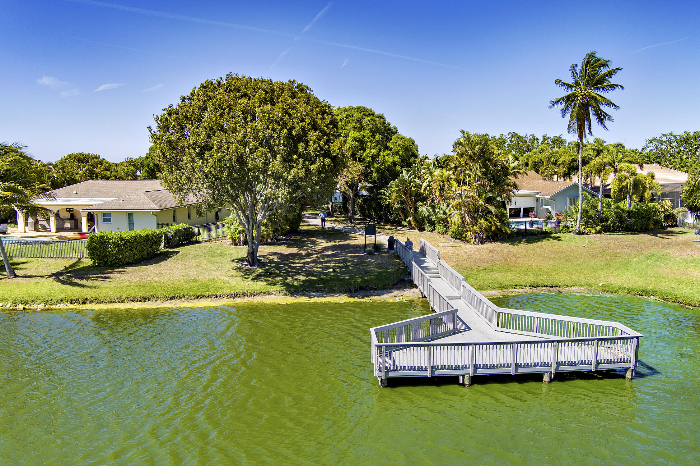 4928 Rabbit Hollow Drive