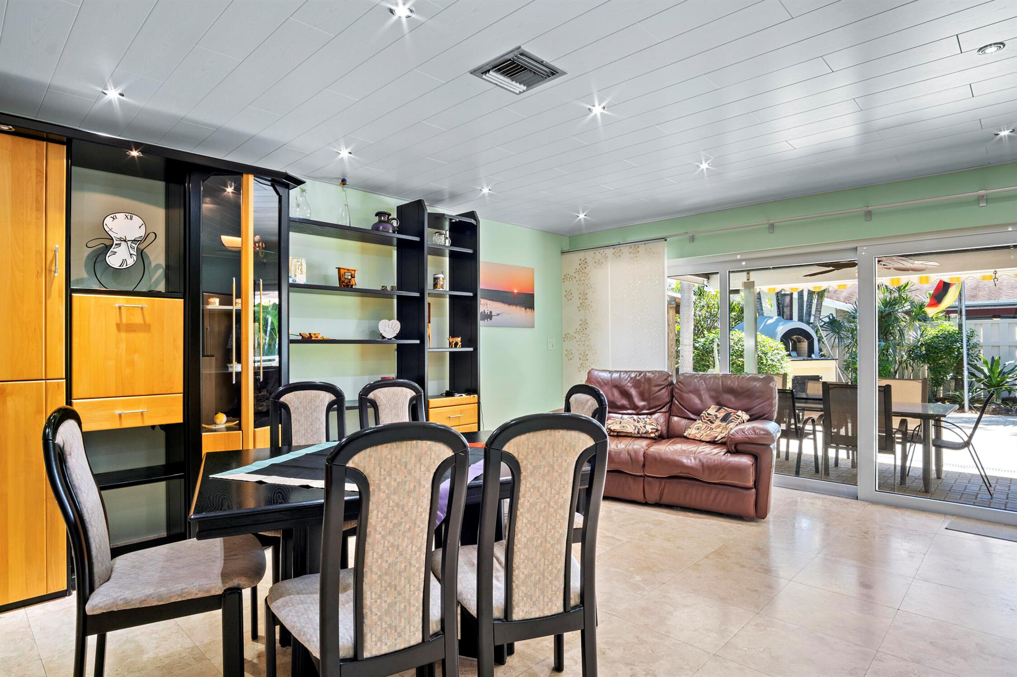 4928 Rabbit Hollow Drive