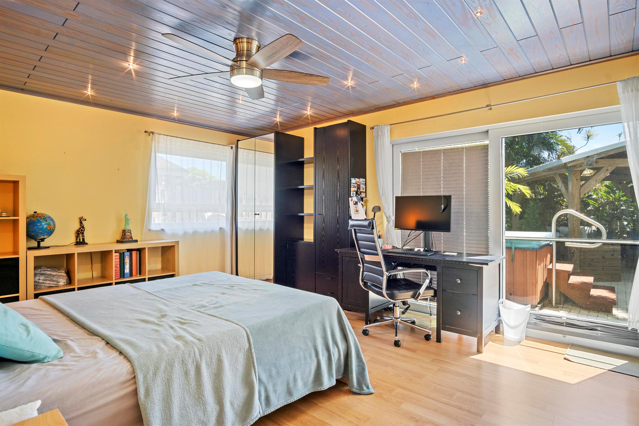 4928 Rabbit Hollow Drive