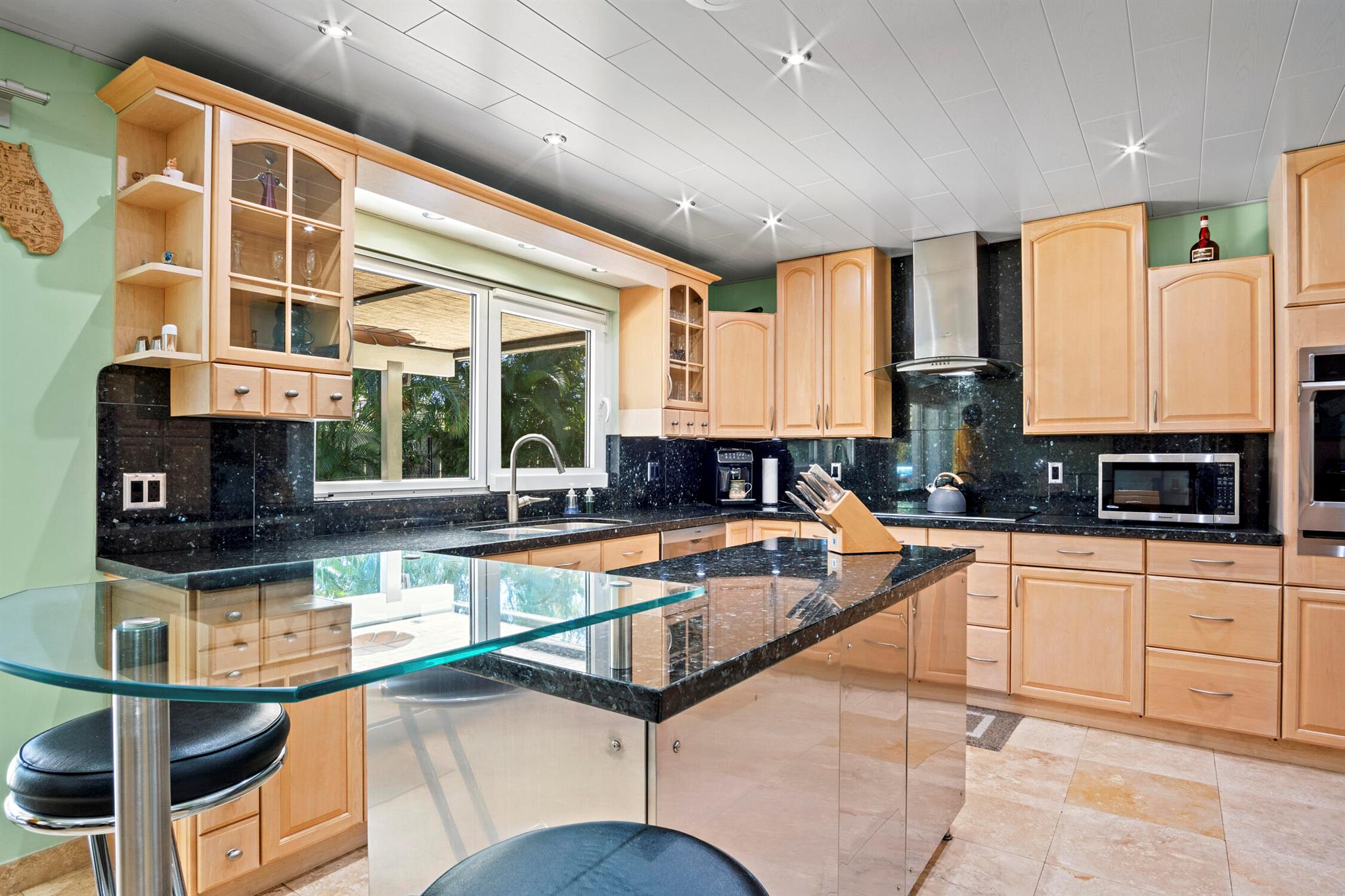 4928 Rabbit Hollow Drive