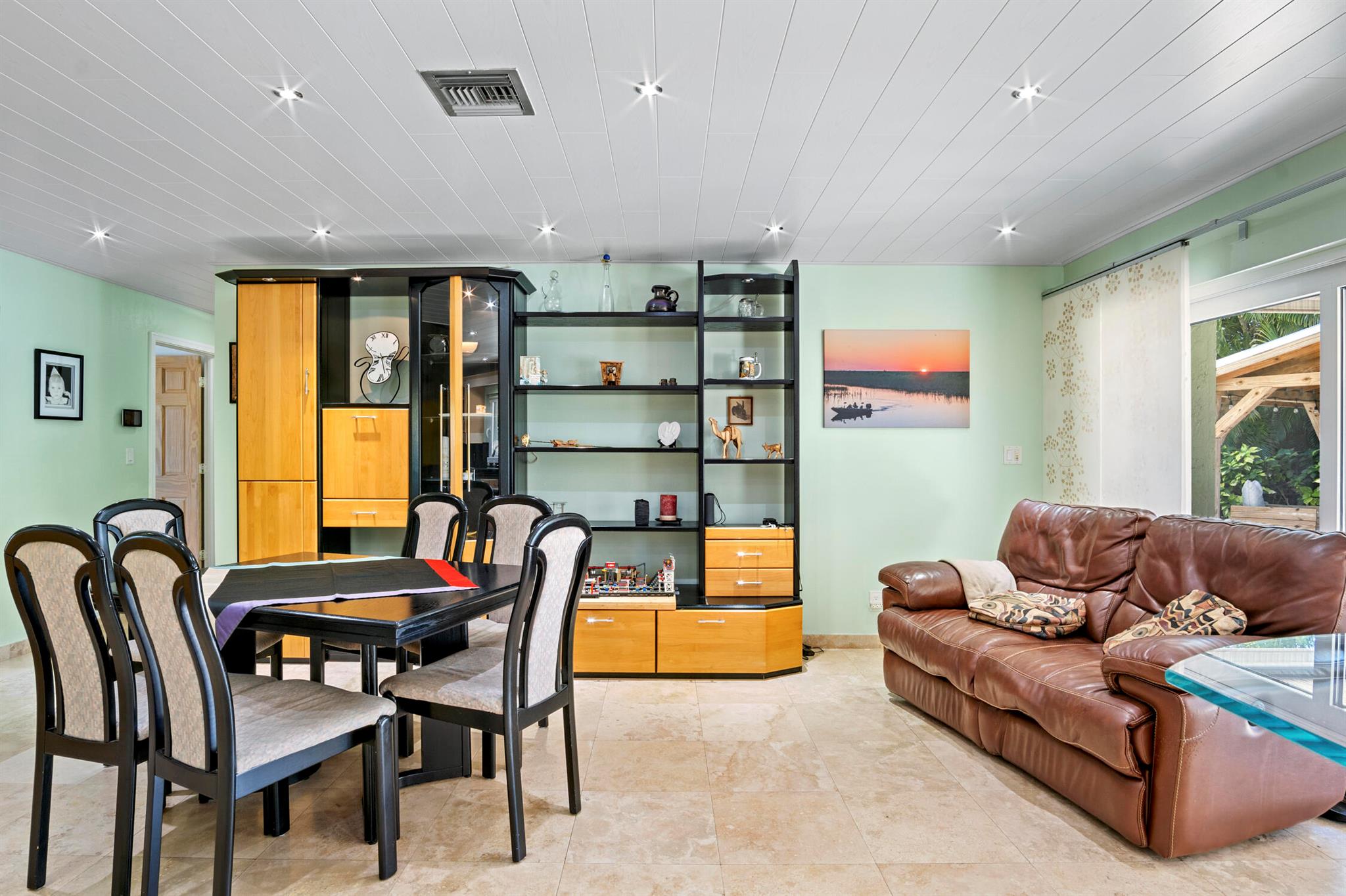 4928 Rabbit Hollow Drive