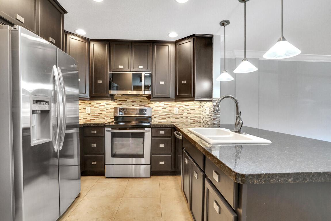 2121 N Ocean Boulevard 103-E