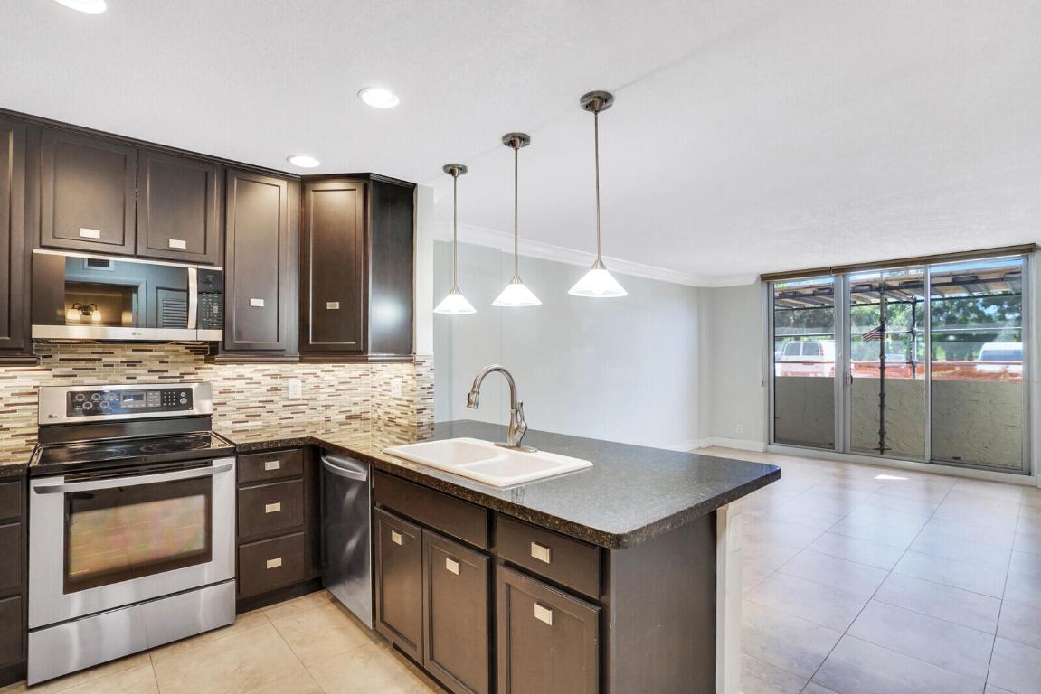 2121 N Ocean Boulevard 103-E