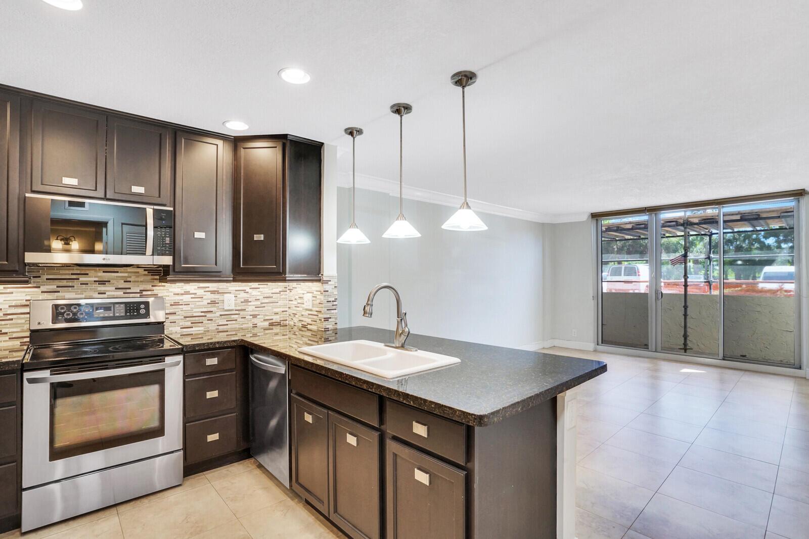 2121 N Ocean Boulevard 103-E