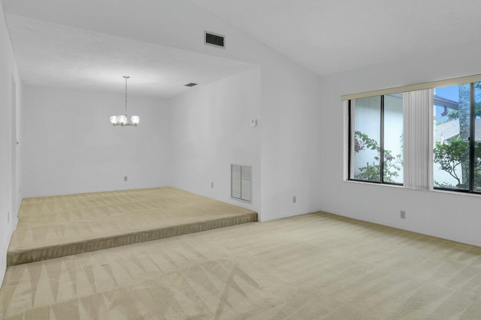 18356 181st Circle S