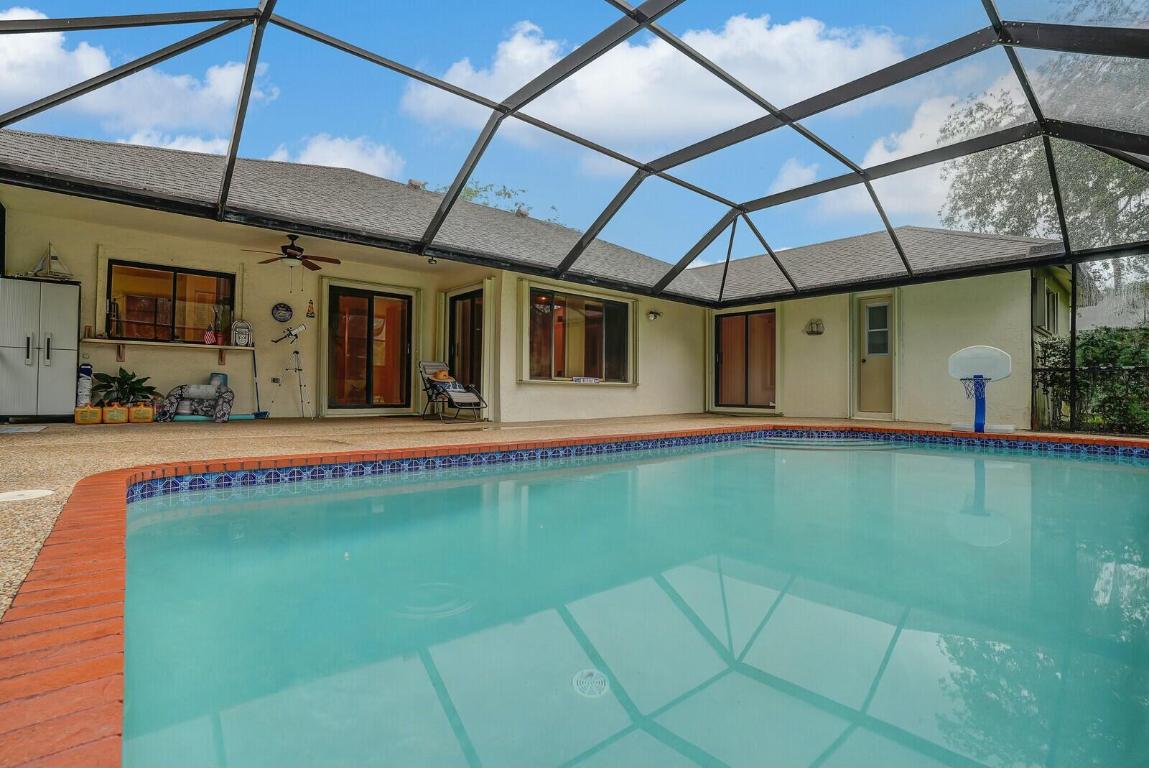 18356 181st Circle S