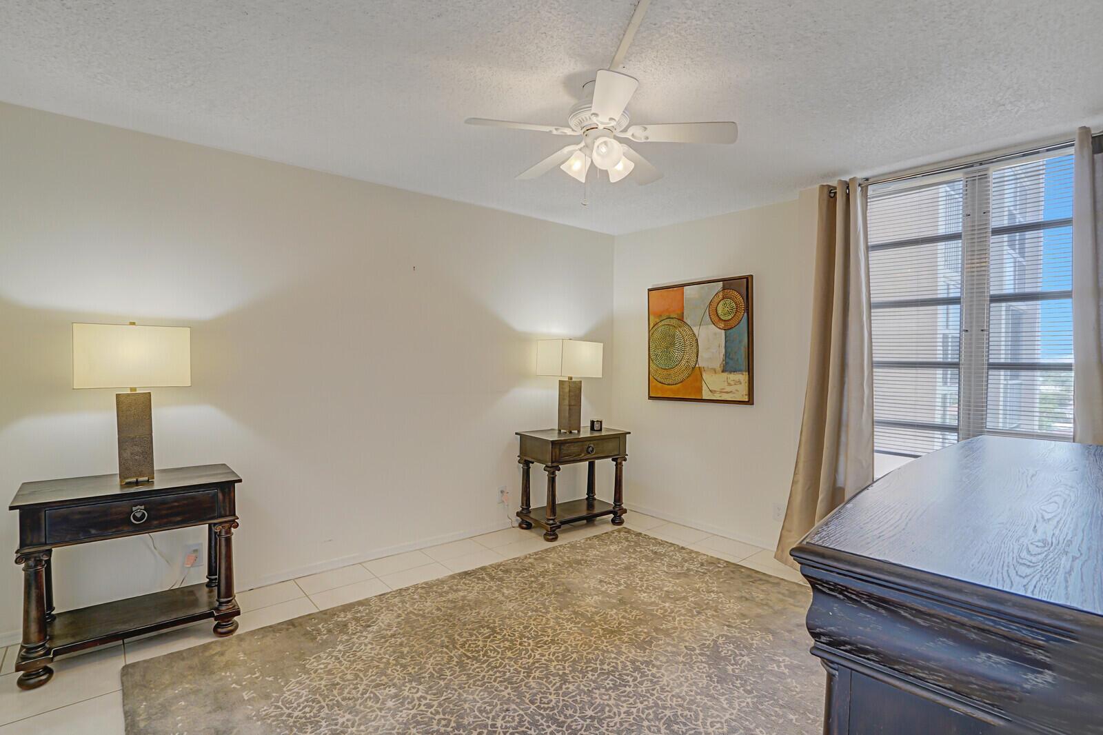 1391 S Ocean Boulevard 805