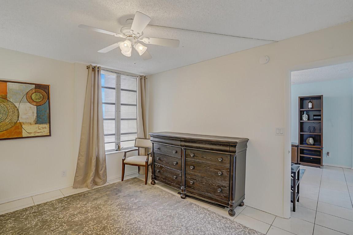 1391 S Ocean Boulevard 805