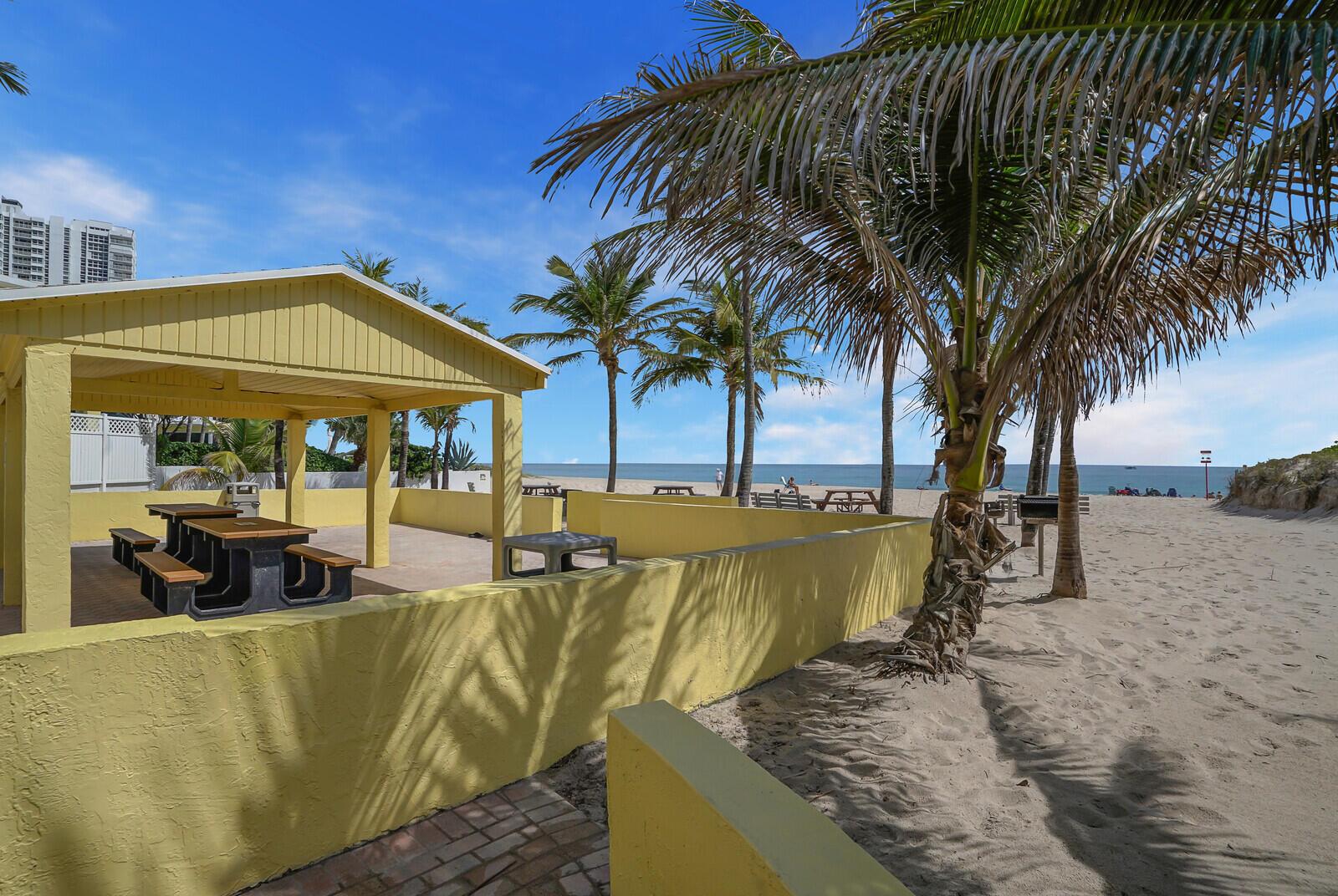 1391 S Ocean Boulevard 805