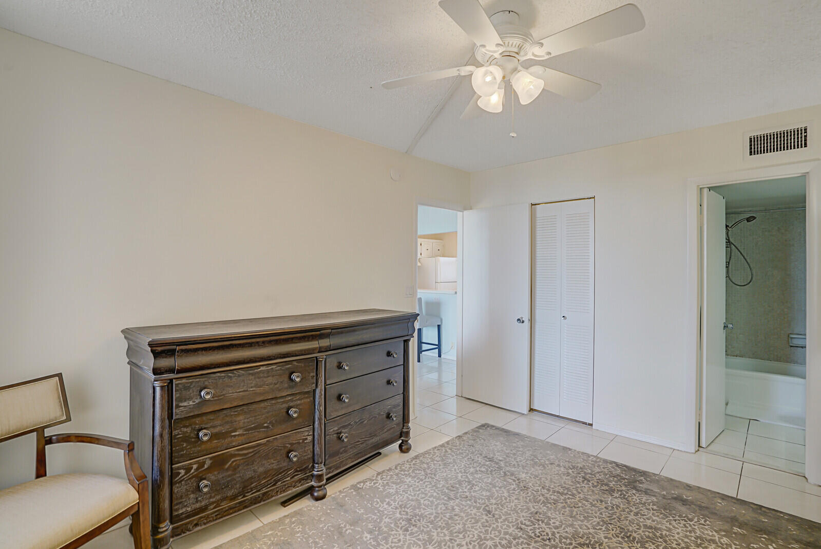 1391 S Ocean Boulevard 805