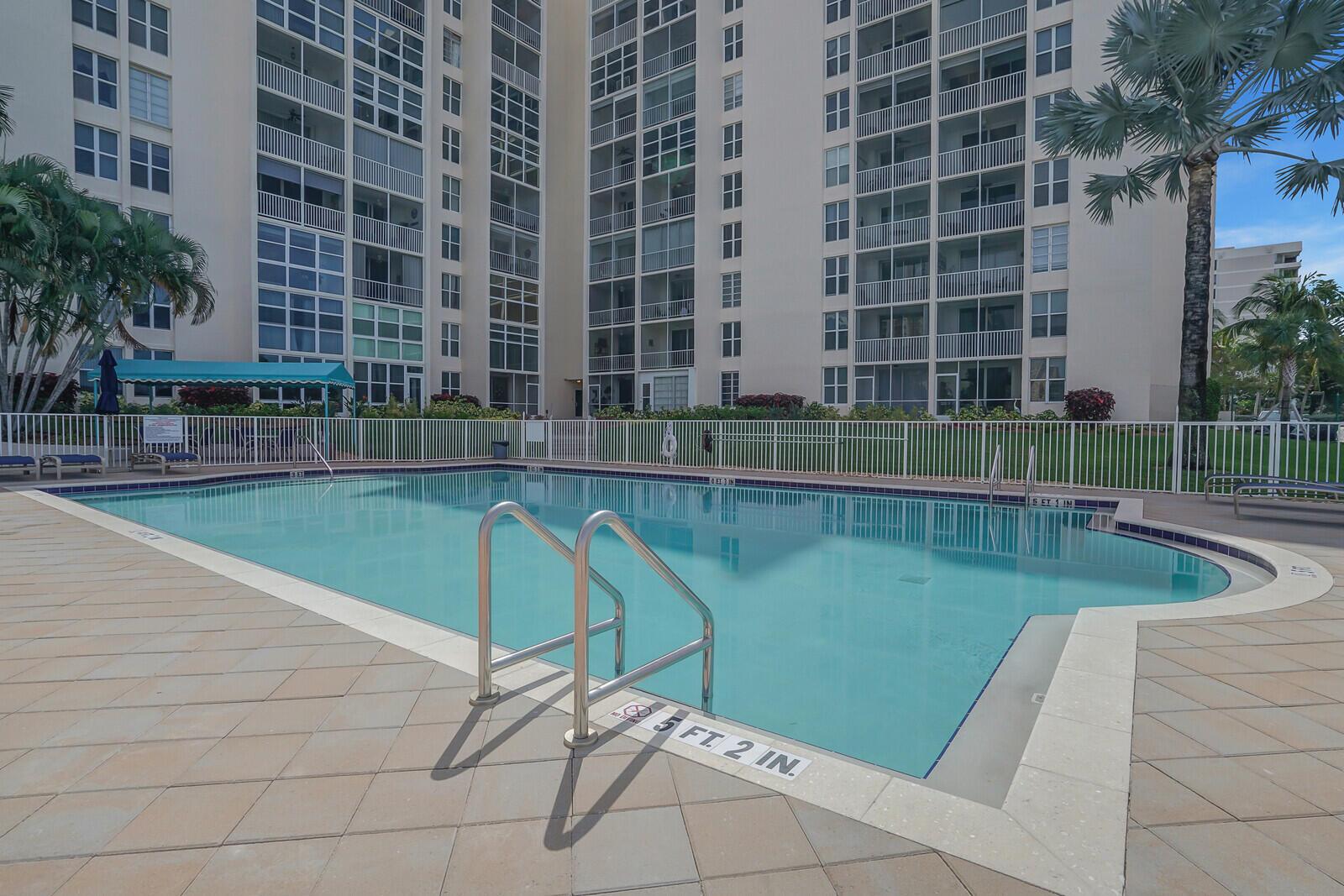 1391 S Ocean Boulevard 805