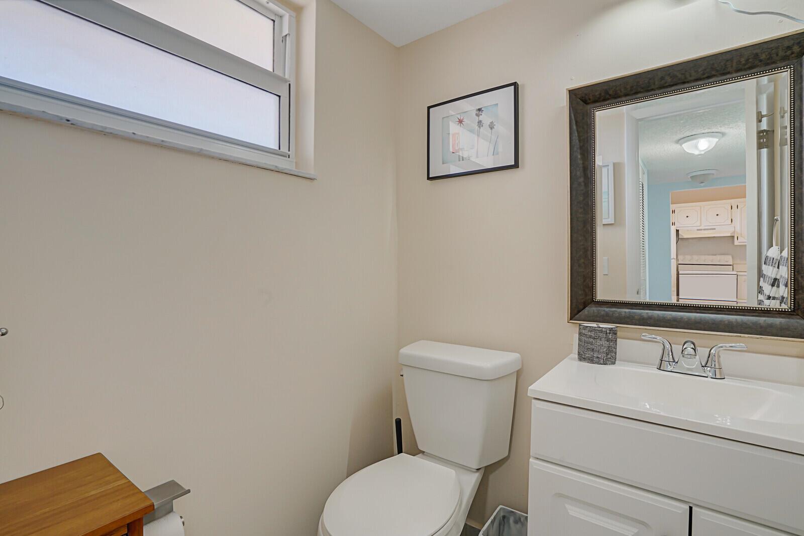 1391 S Ocean Boulevard 805