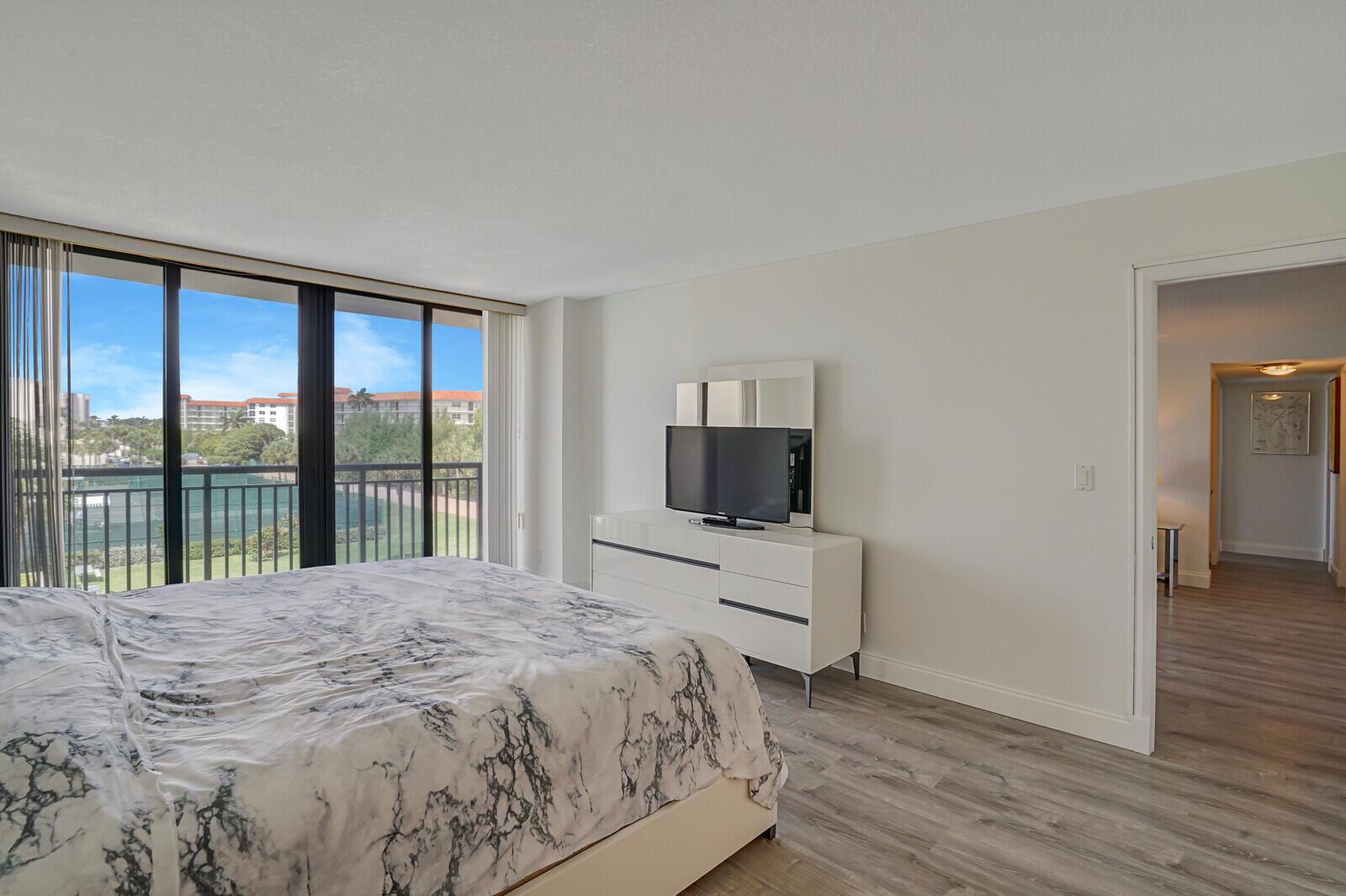 2727 N Ocean Boulevard A-202