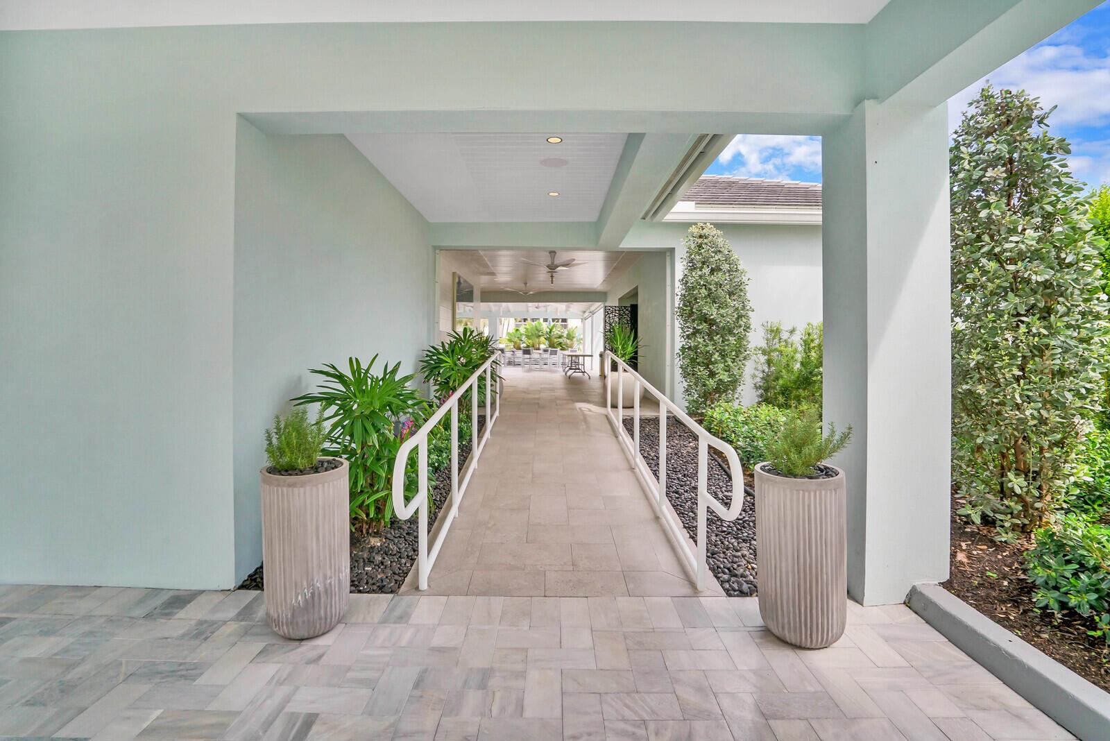 2727 N Ocean Boulevard A-202