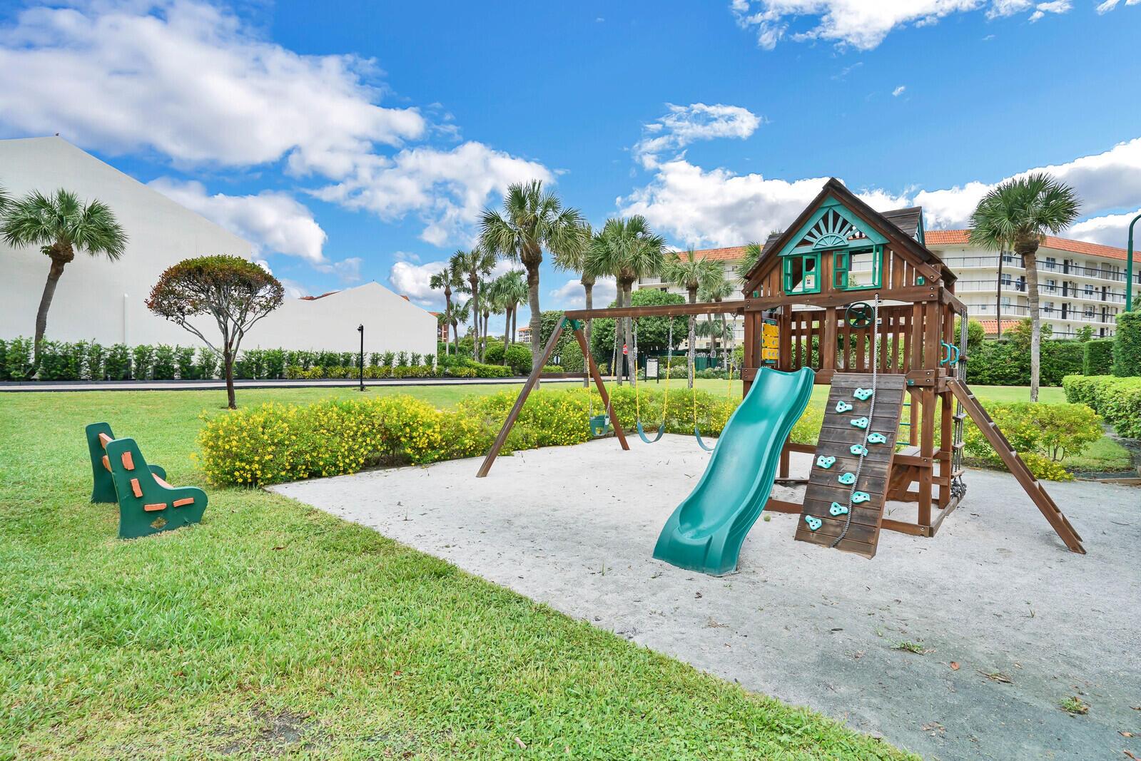 2727 N Ocean Boulevard A-202