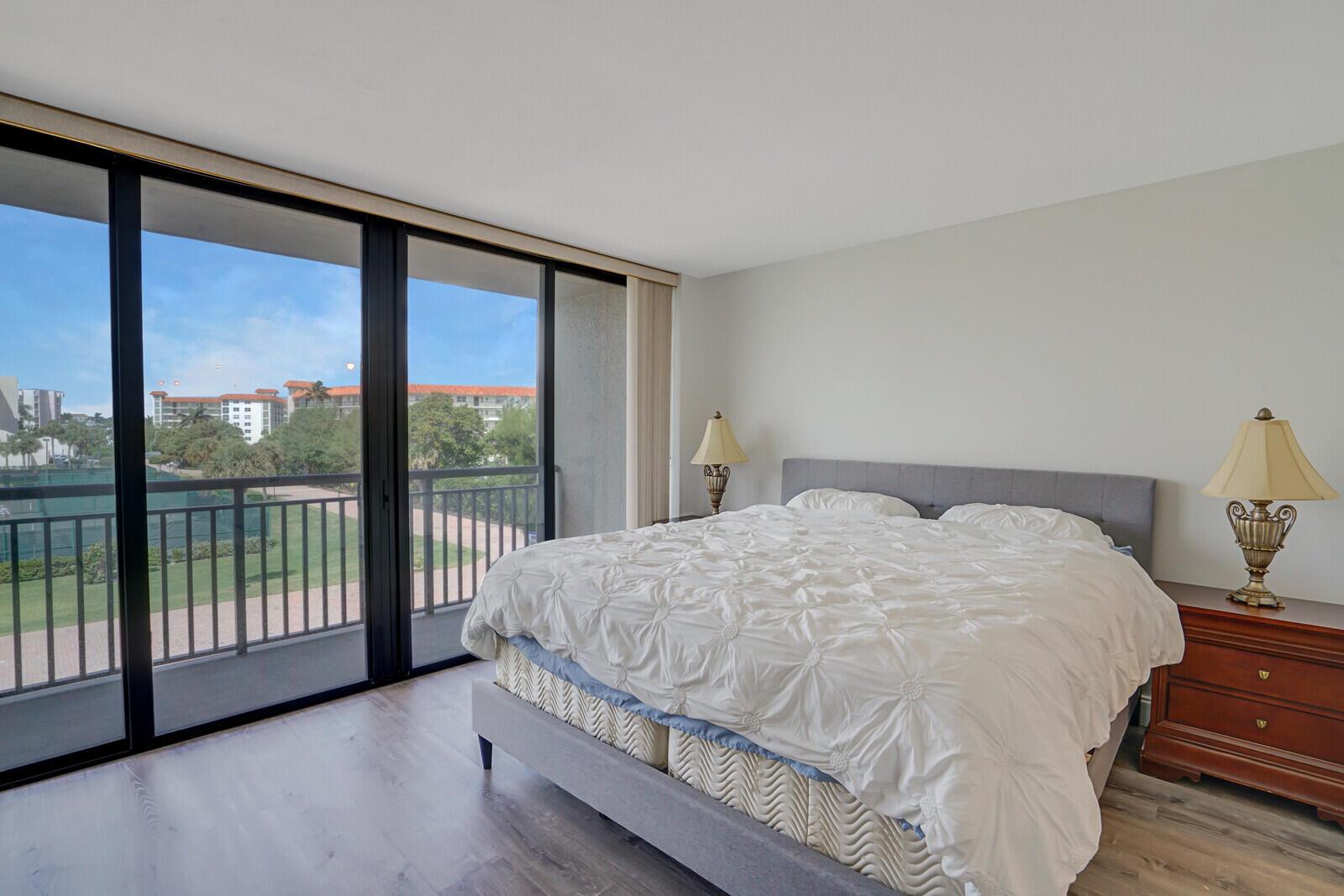 2727 N Ocean Boulevard A-202