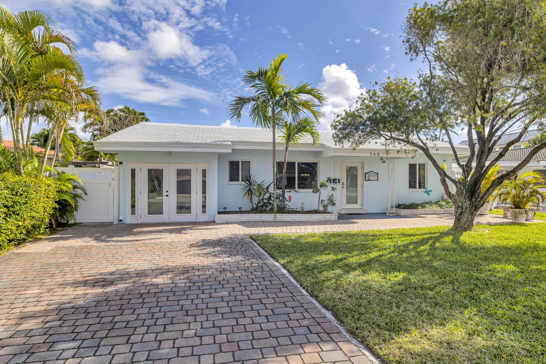 348 SE 18th Avenue