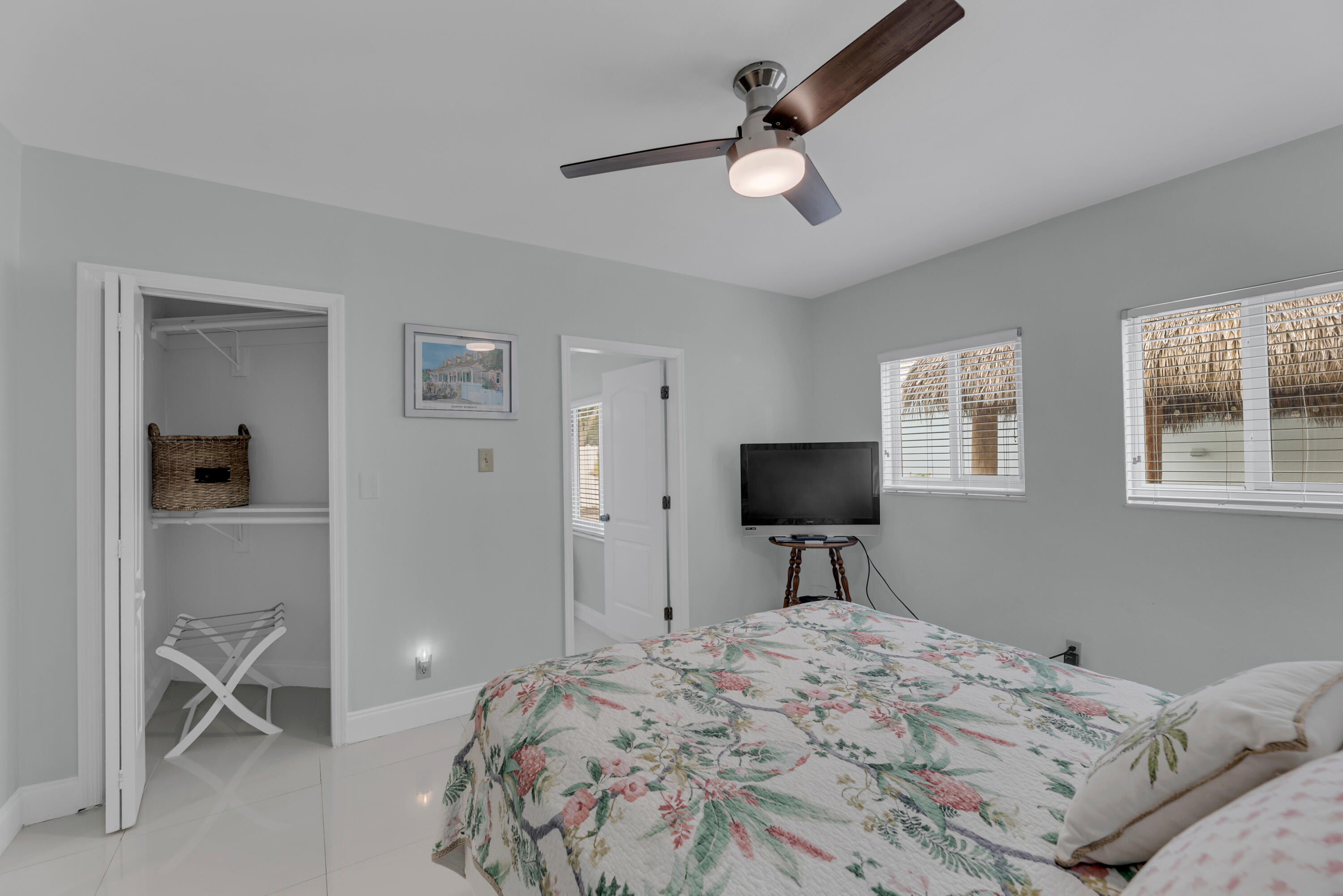 348 SE 18th Avenue