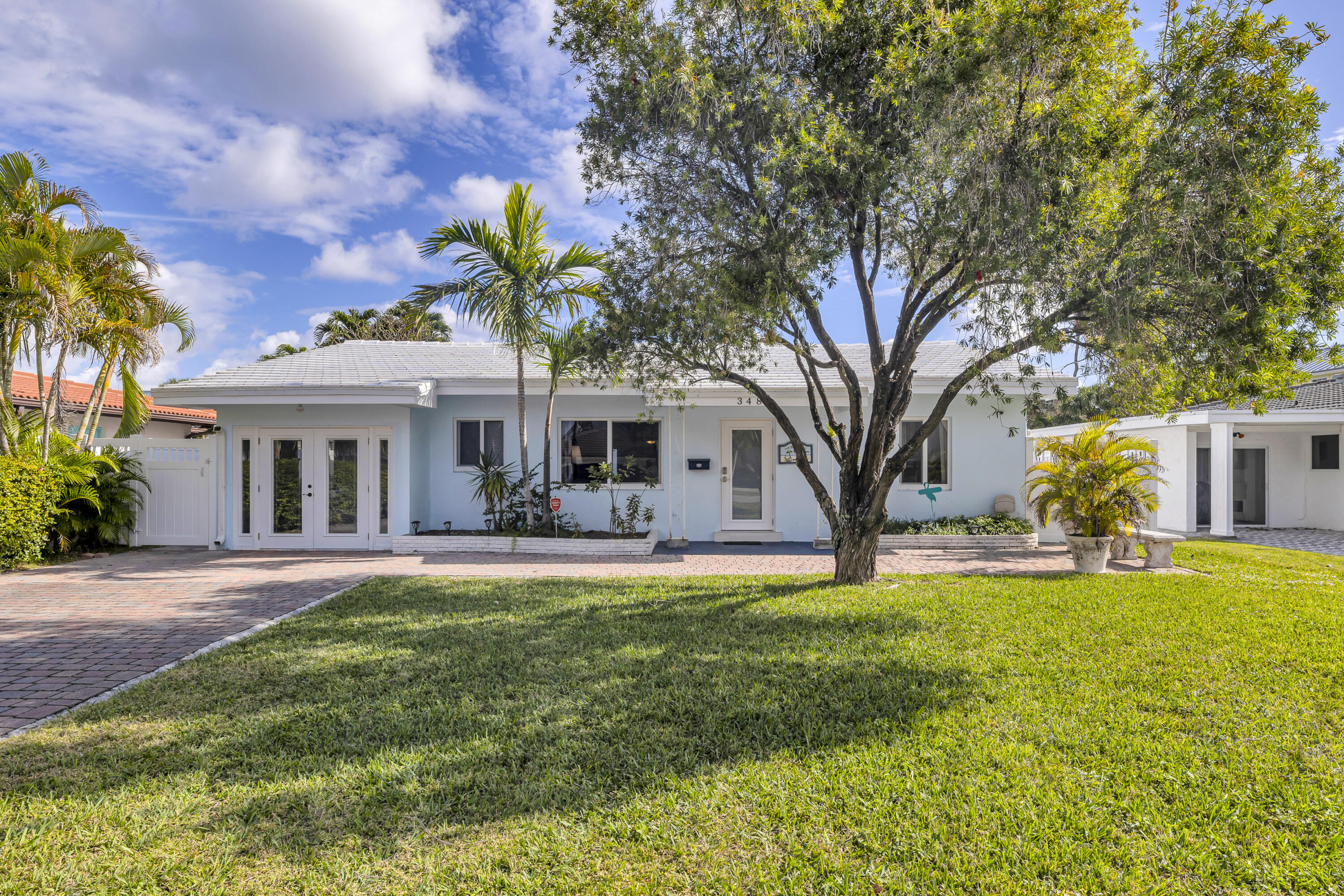 348 SE 18th Avenue