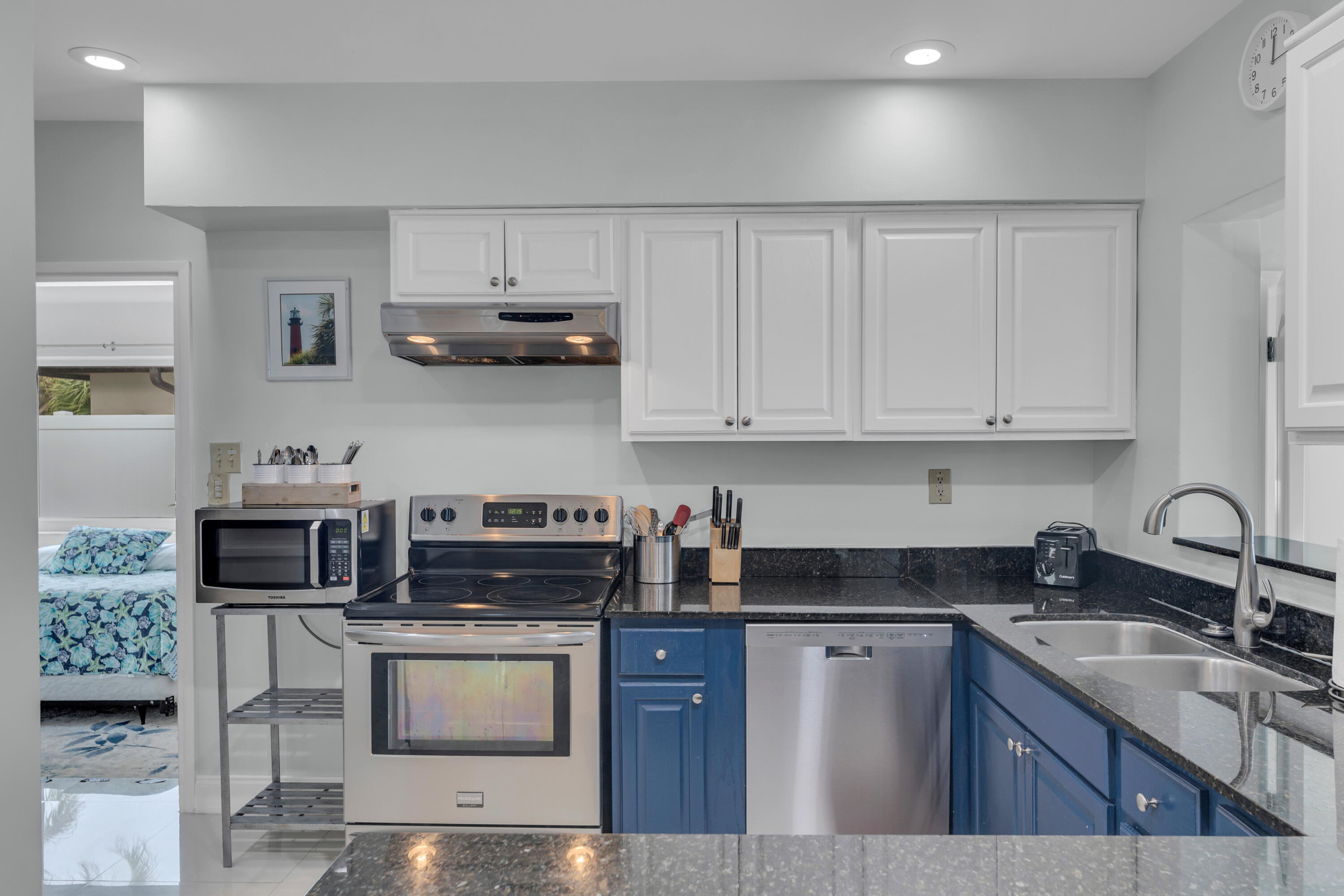 348 SE 18th Avenue