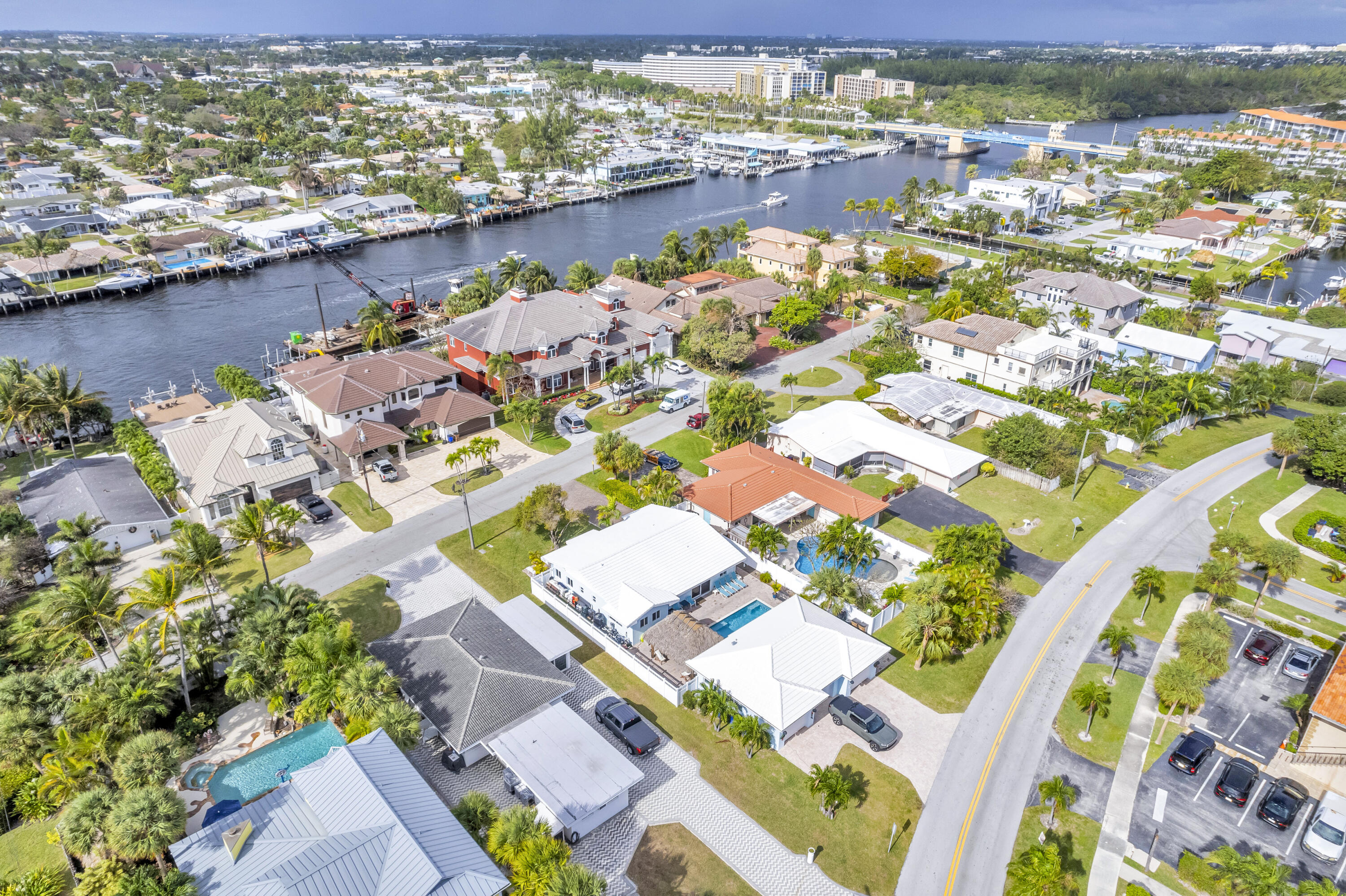 348 SE 18th Avenue