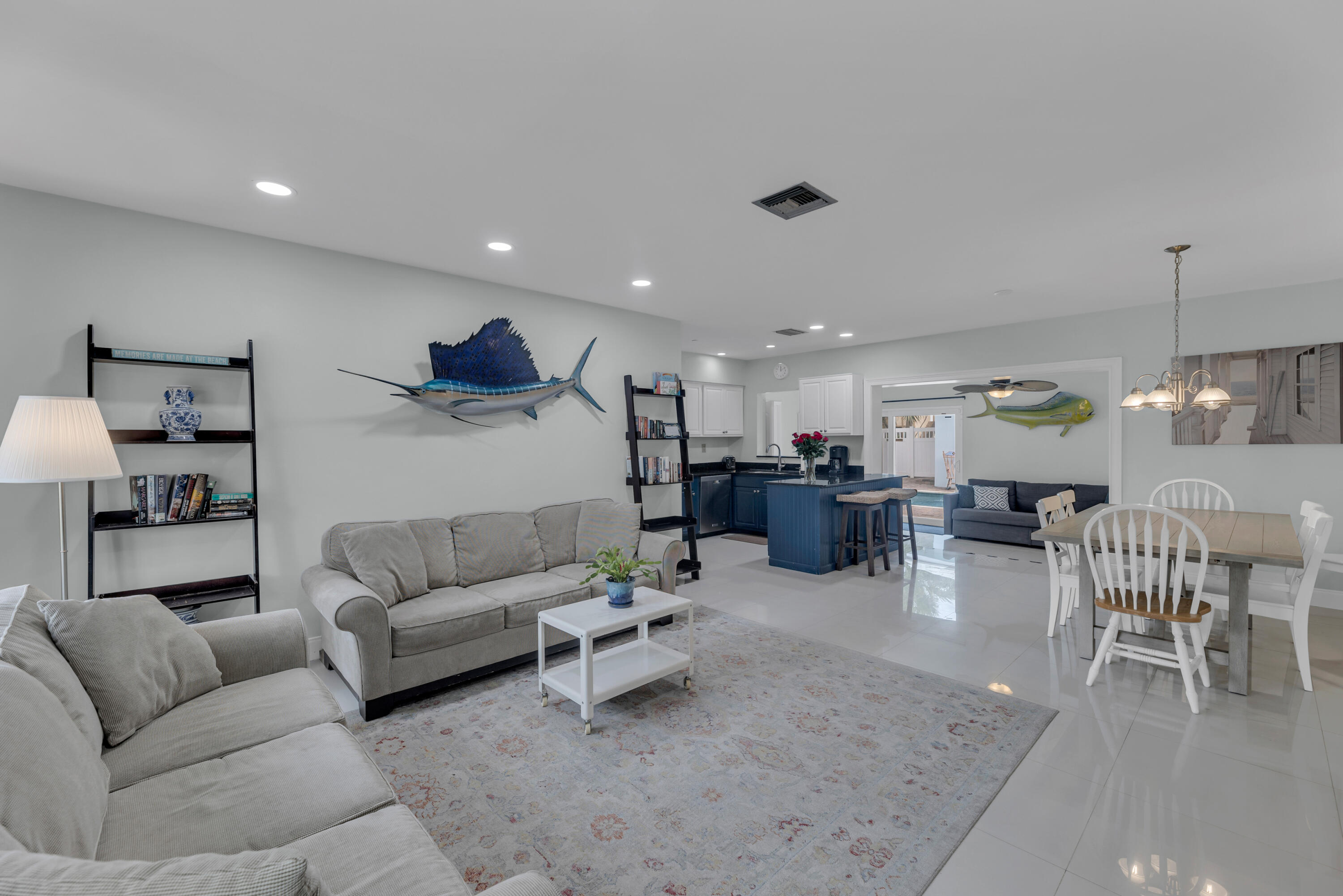 348 SE 18th Avenue