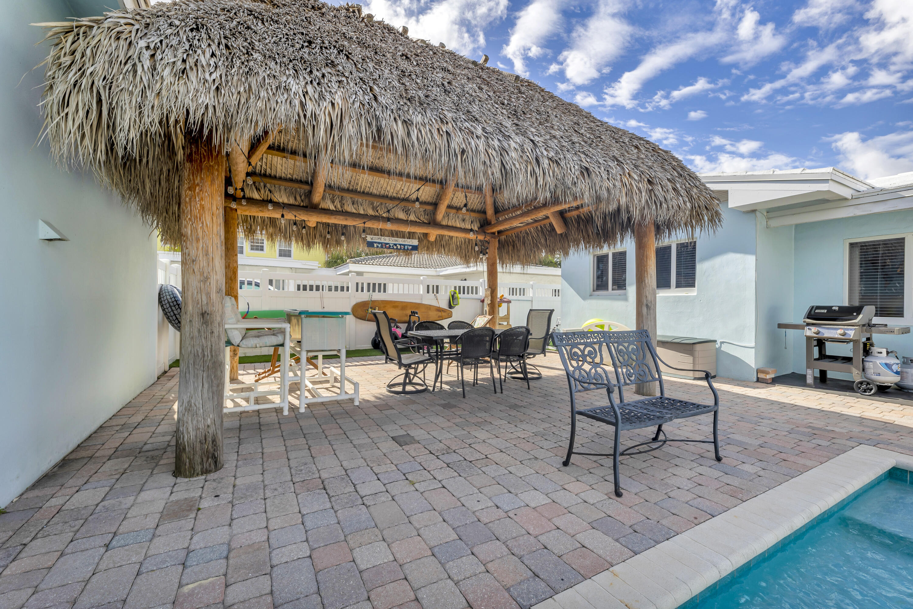 348 SE 18th Avenue
