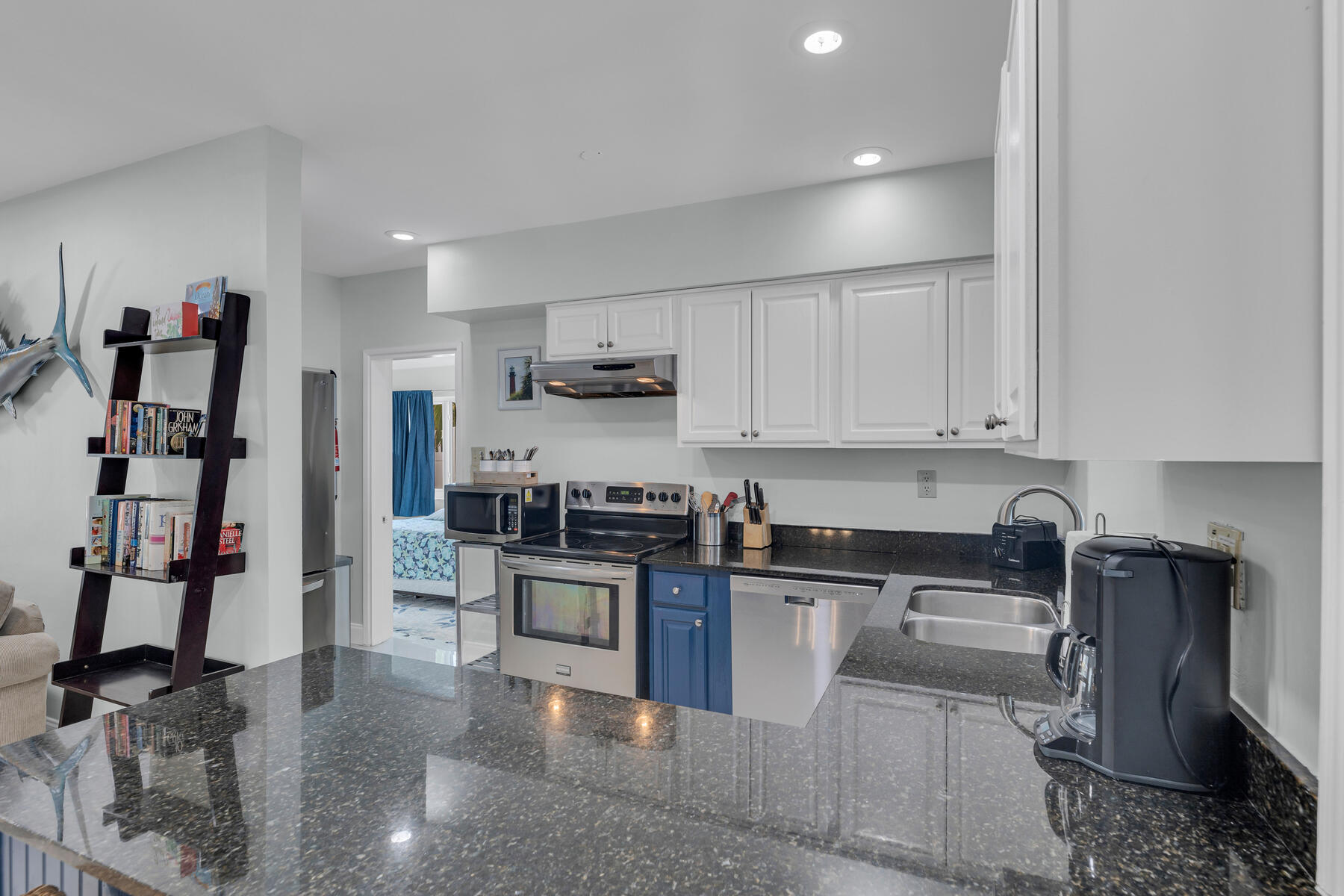 348 SE 18th Avenue
